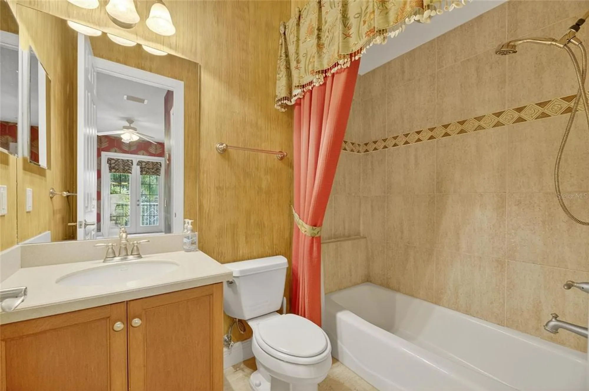 Property Slideshow image 68 of 98 | 517 mirabay blvd, Apollo Beach, FL, 33572