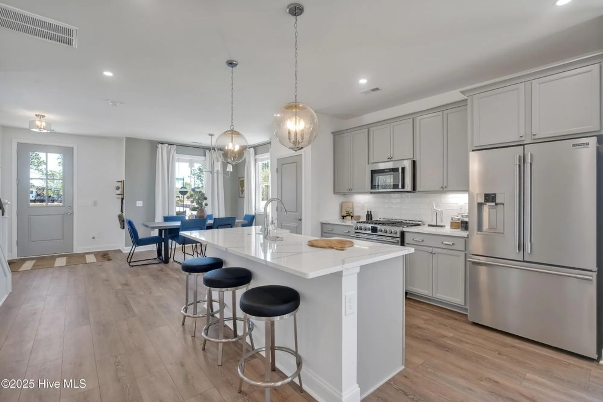 Property Slideshow image 10 of 24 | 405 starship run, Wilmington, NC, 28412