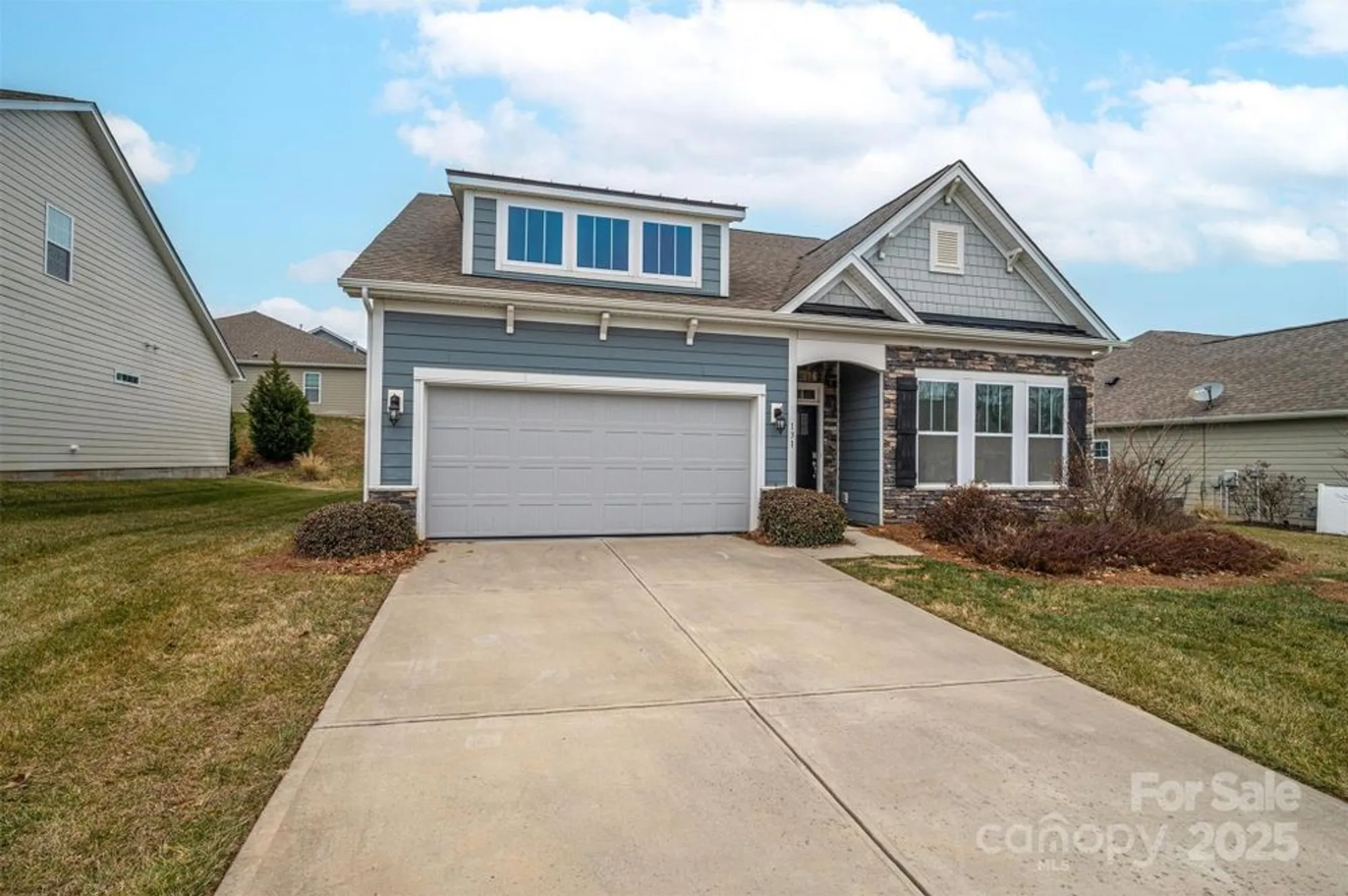 Property Slideshow image 4 of 40 | 131 e northstone rd, Mooresville, NC, 28115