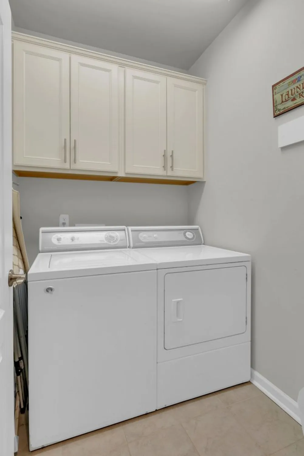 Property Slideshow image 15 of 46 | 1753 humphreys gln, Spring Hill, TN, 37174