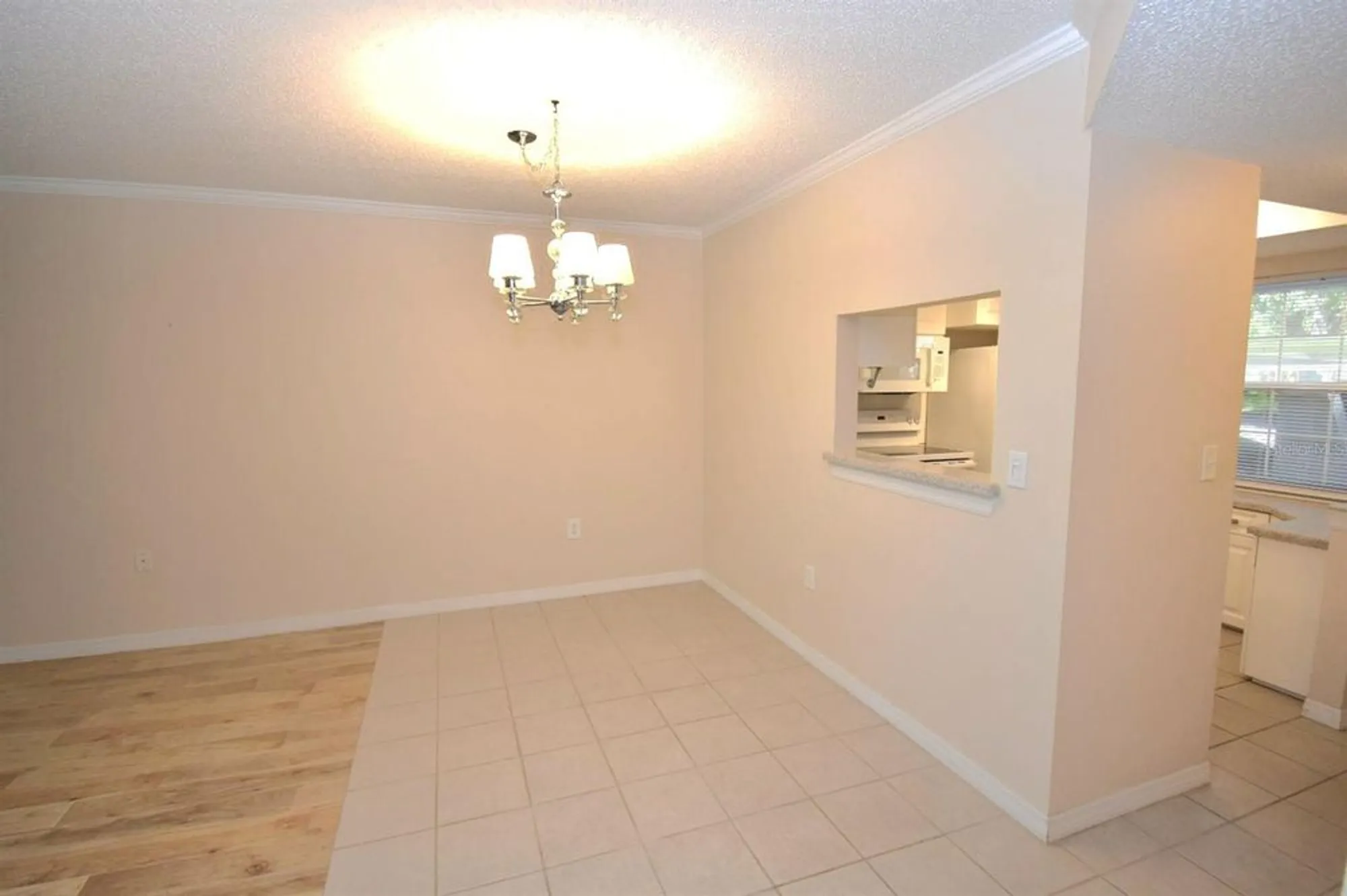 Property Slideshow image 9 of 30 | 946 virginia st apt 102, Dunedin, FL, 34698