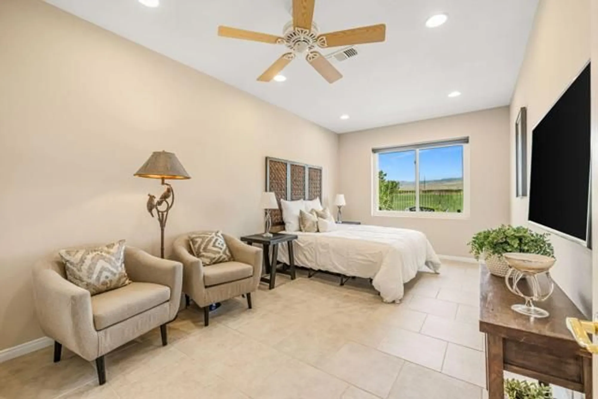 Property Slideshow image 43 of 74 | 78634 falsetto dr, Palm Desert, CA, 92211