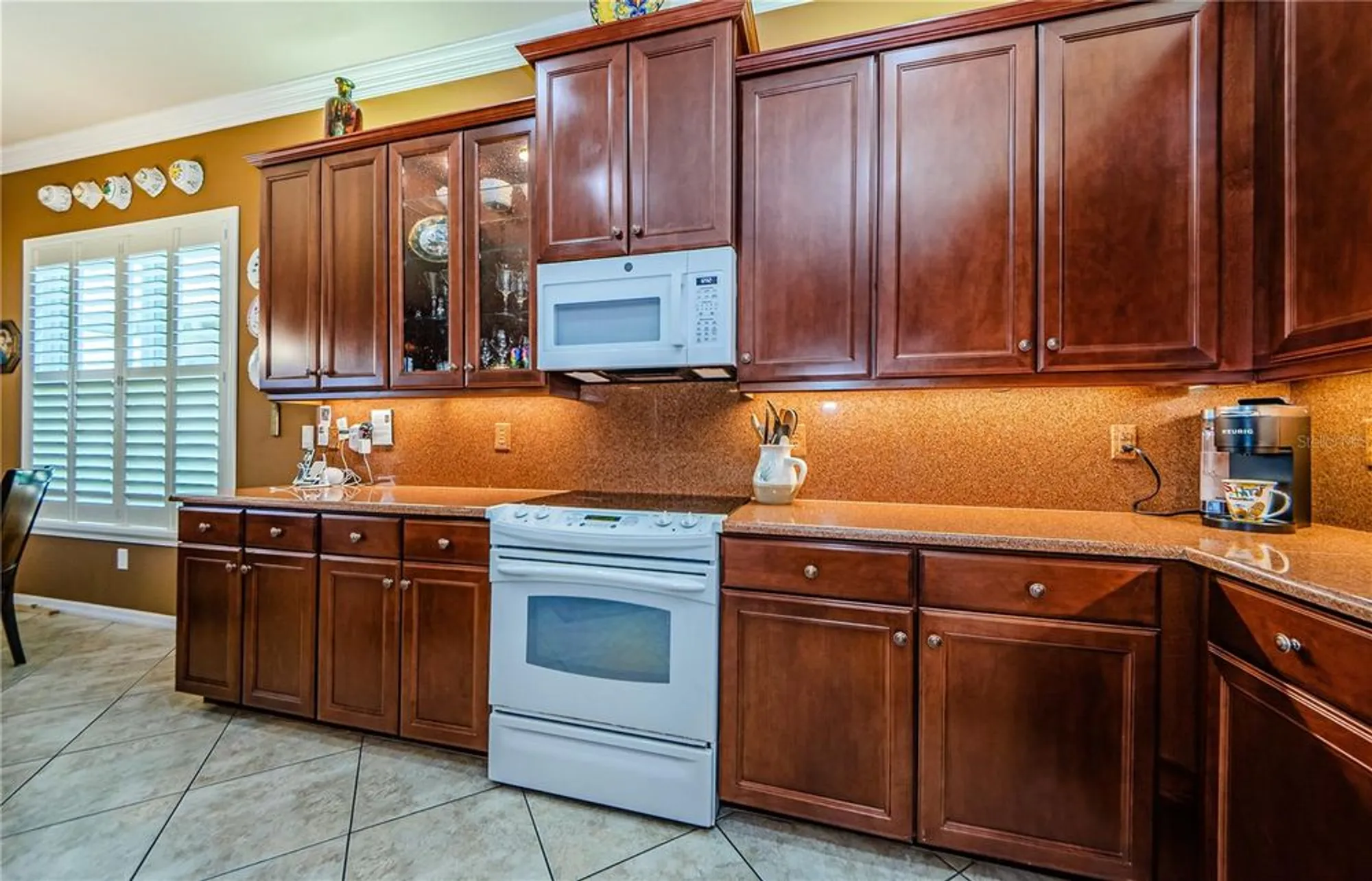 Property Slideshow image 15 of 77 | 4947 sandy brook cir, Wimauma, FL, 33598