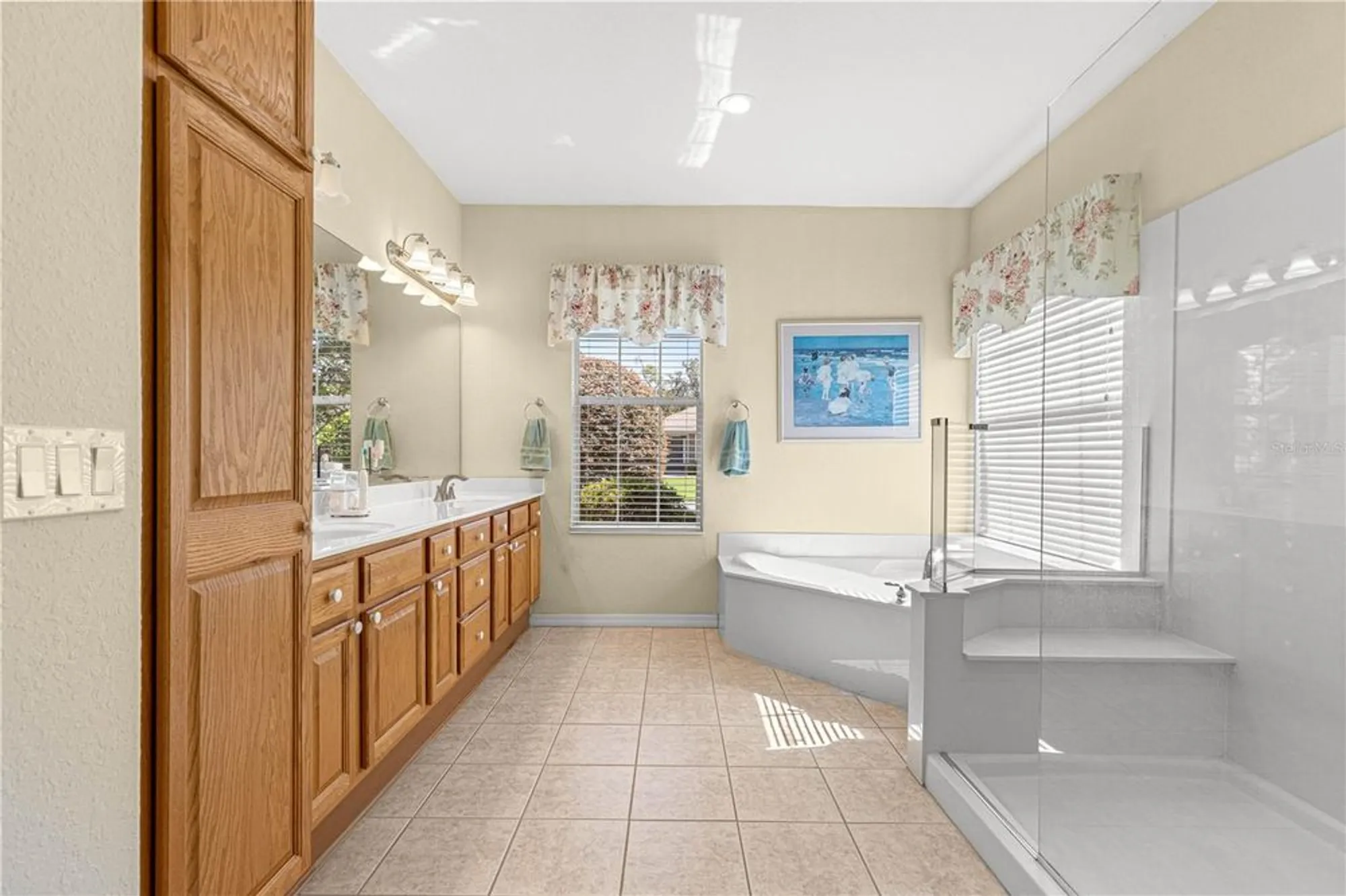 Property Slideshow image 16 of 82 | 11735 se 91st cir, Summerfield, FL, 34491