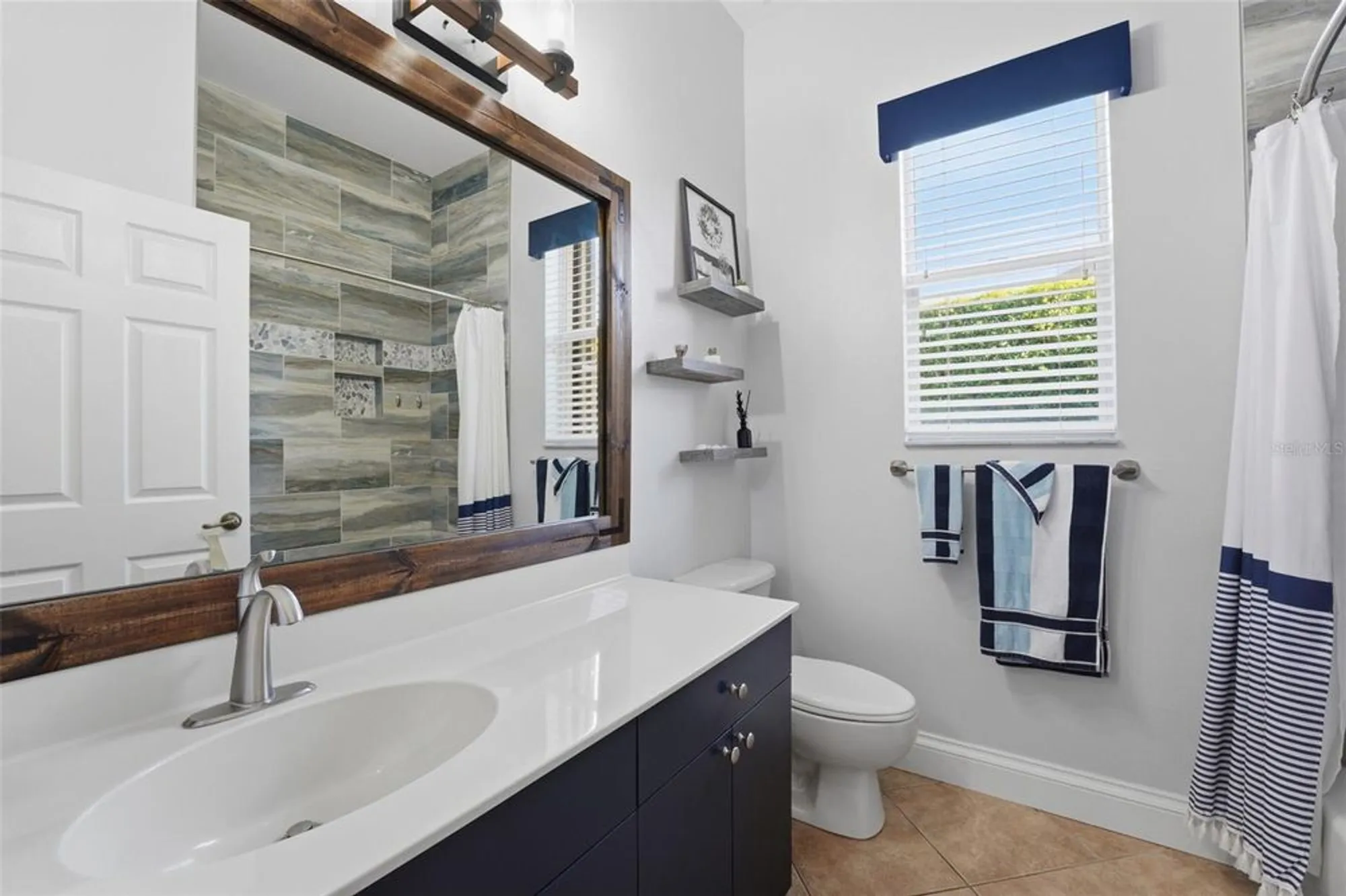 Property Slideshow image 32 of 75 | 14230 silver lakes cir, Port Charlotte, FL, 33953