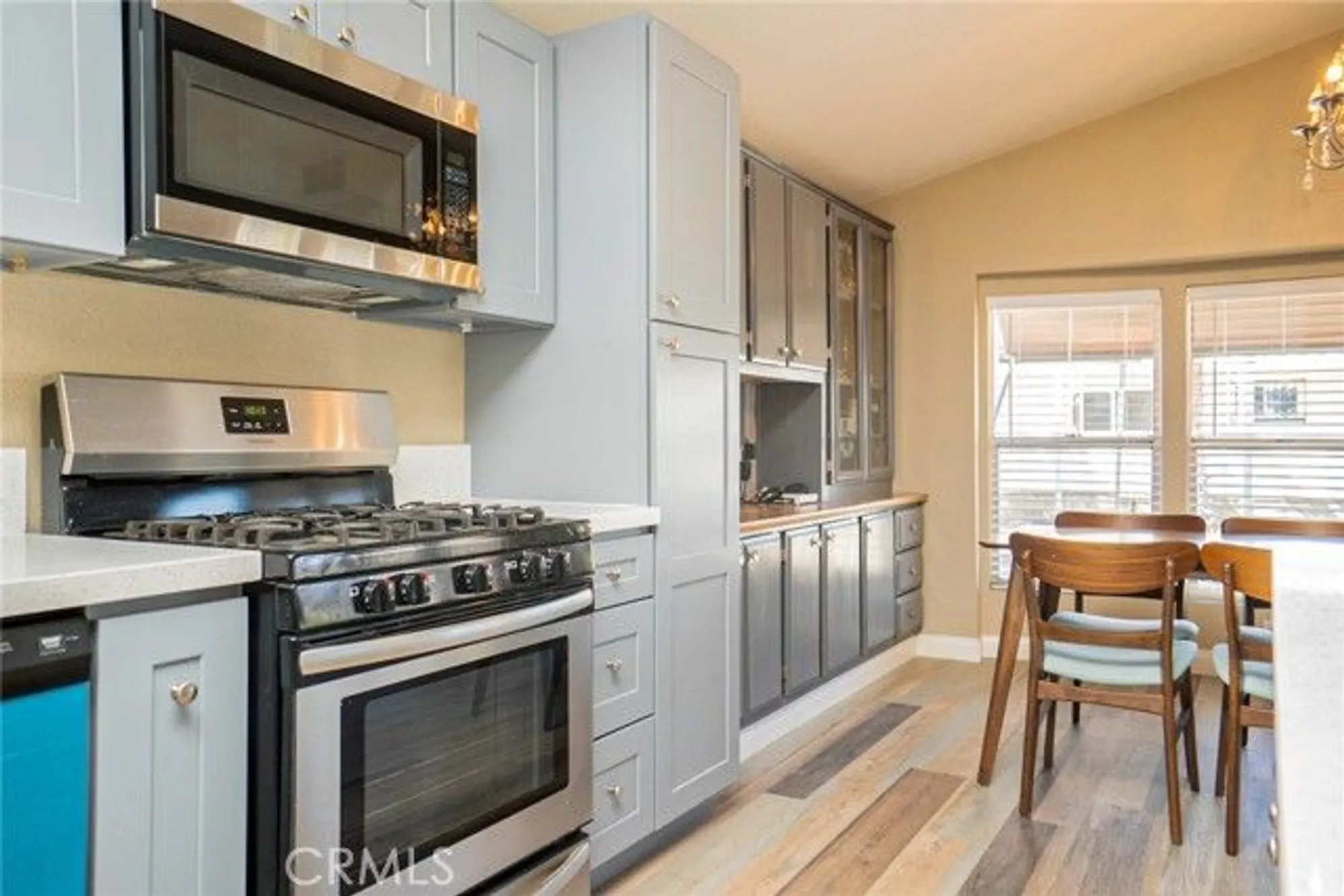 Property Slideshow image 22 of 55 | 901 norwich way, Corona, CA, 92882