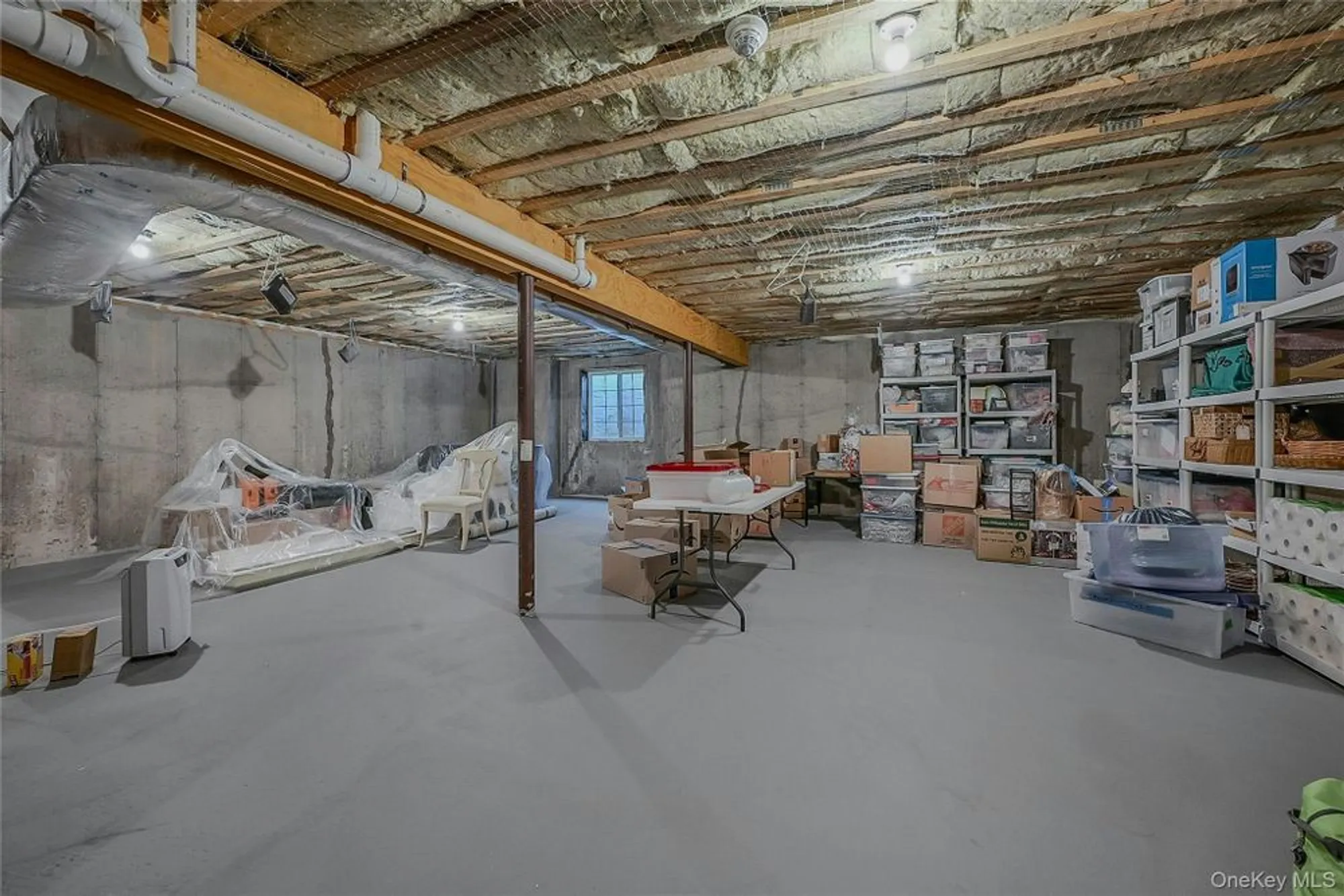 Property Slideshow image 31 of 49 | 134 halley dr, Center Moriches, NY, 11934