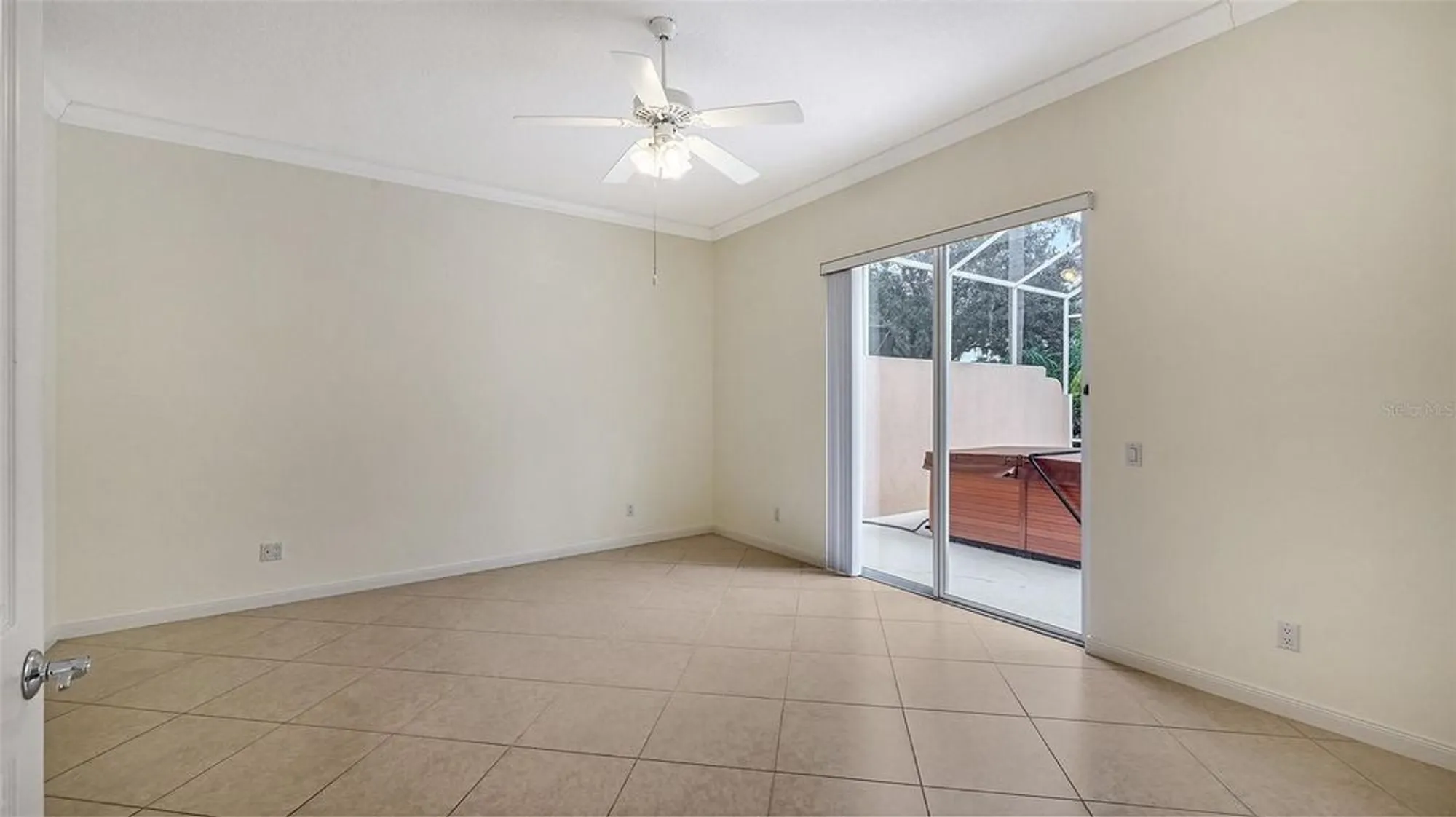 Property Slideshow image 27 of 100 | 5679 ferrara dr, Sarasota, FL, 34238