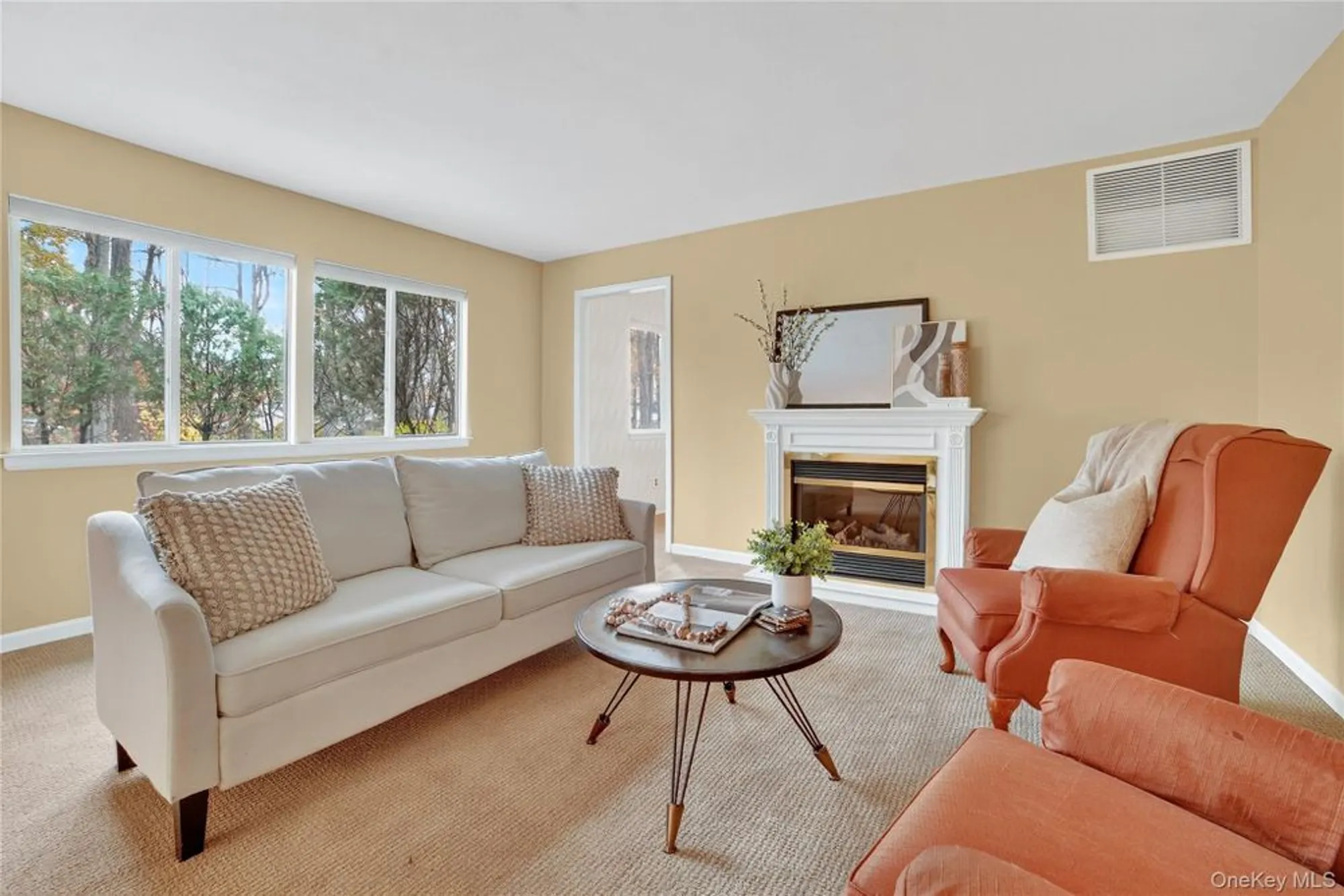 Property Slideshow image 3 of 20 | 170 long hill dr a, Yorktown Heights, NY, 10598