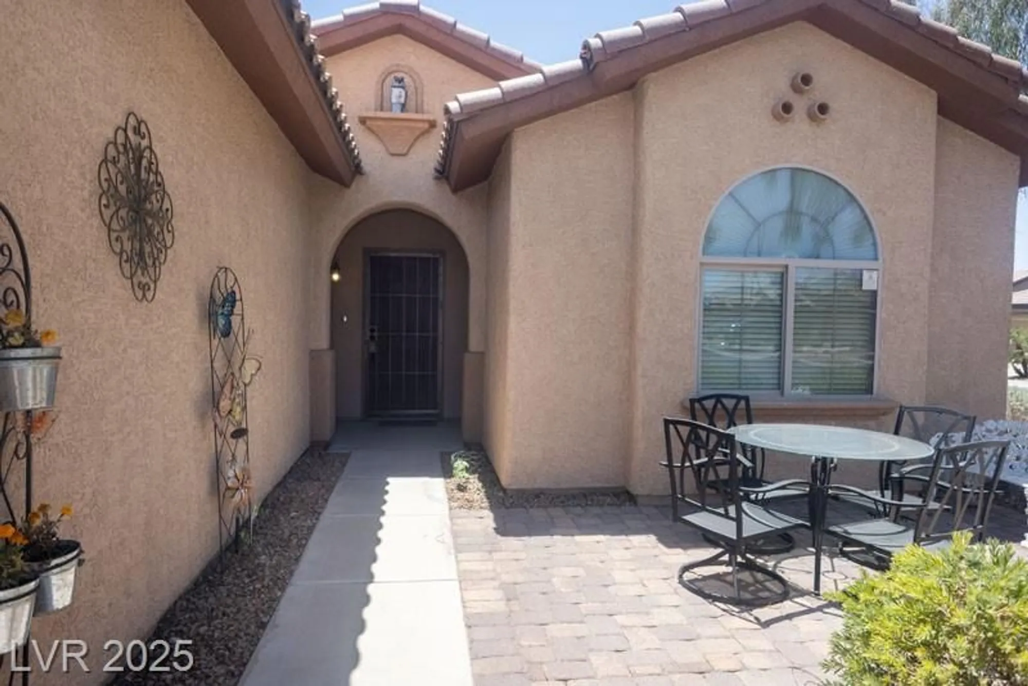 Property Slideshow image 5 of 43 | 5935 saddle horse ave, Las Vegas, NV, 89122