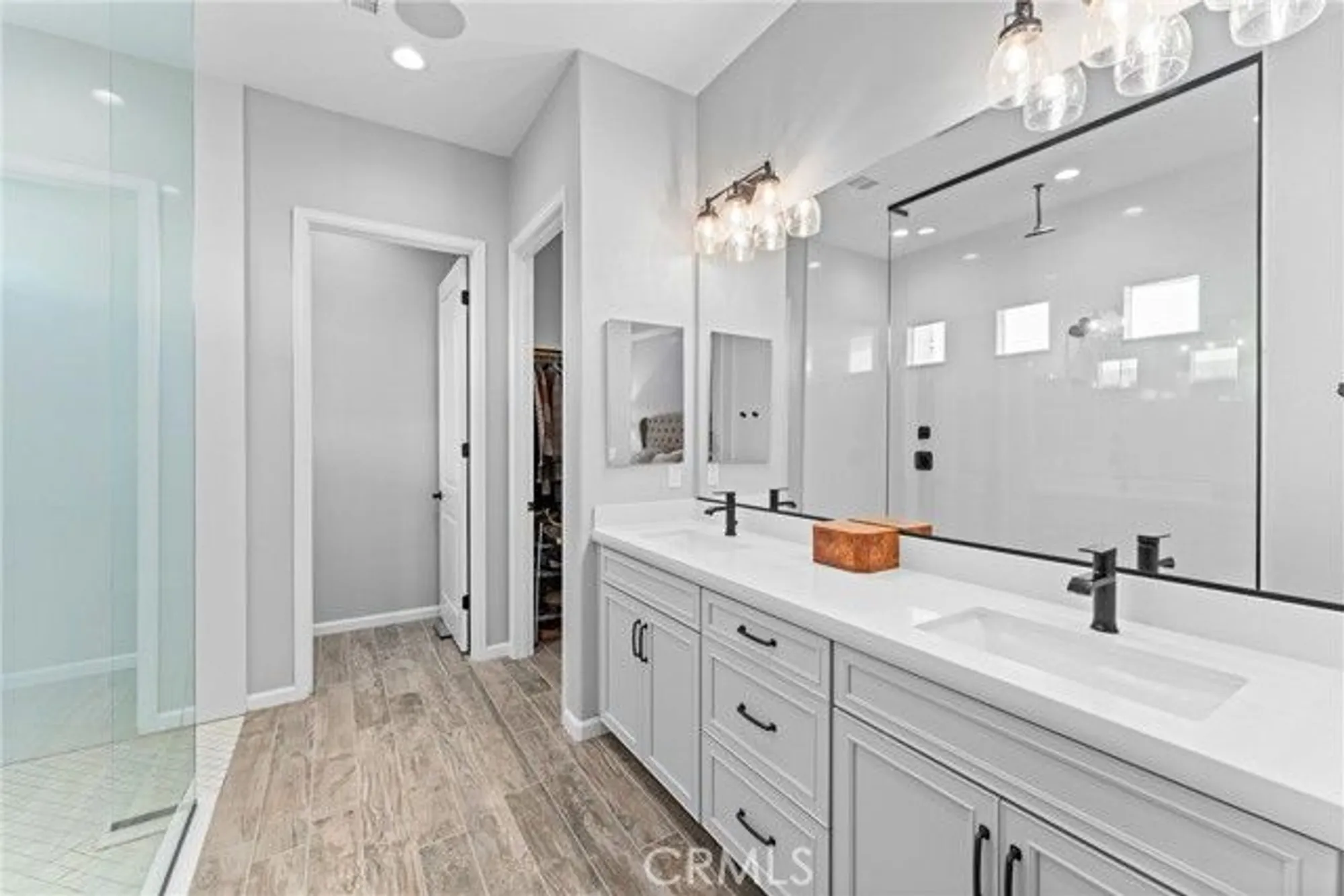 Property Slideshow image 23 of 38 | 11974 sagecrest ct, Corona, CA, 92883