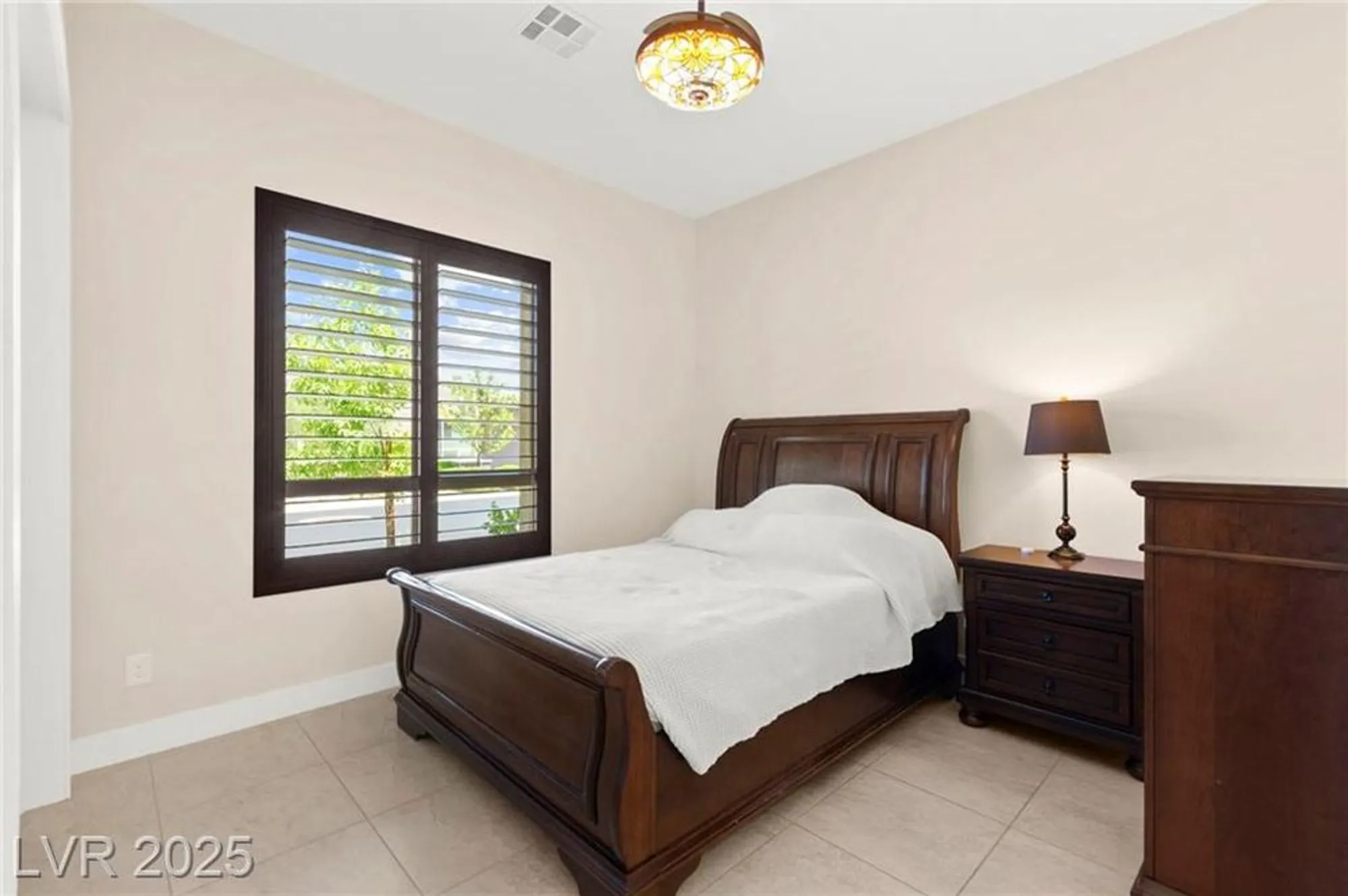 Property Slideshow image 39 of 55 | 6810 silver crescent st, Las Vegas, NV, 89148