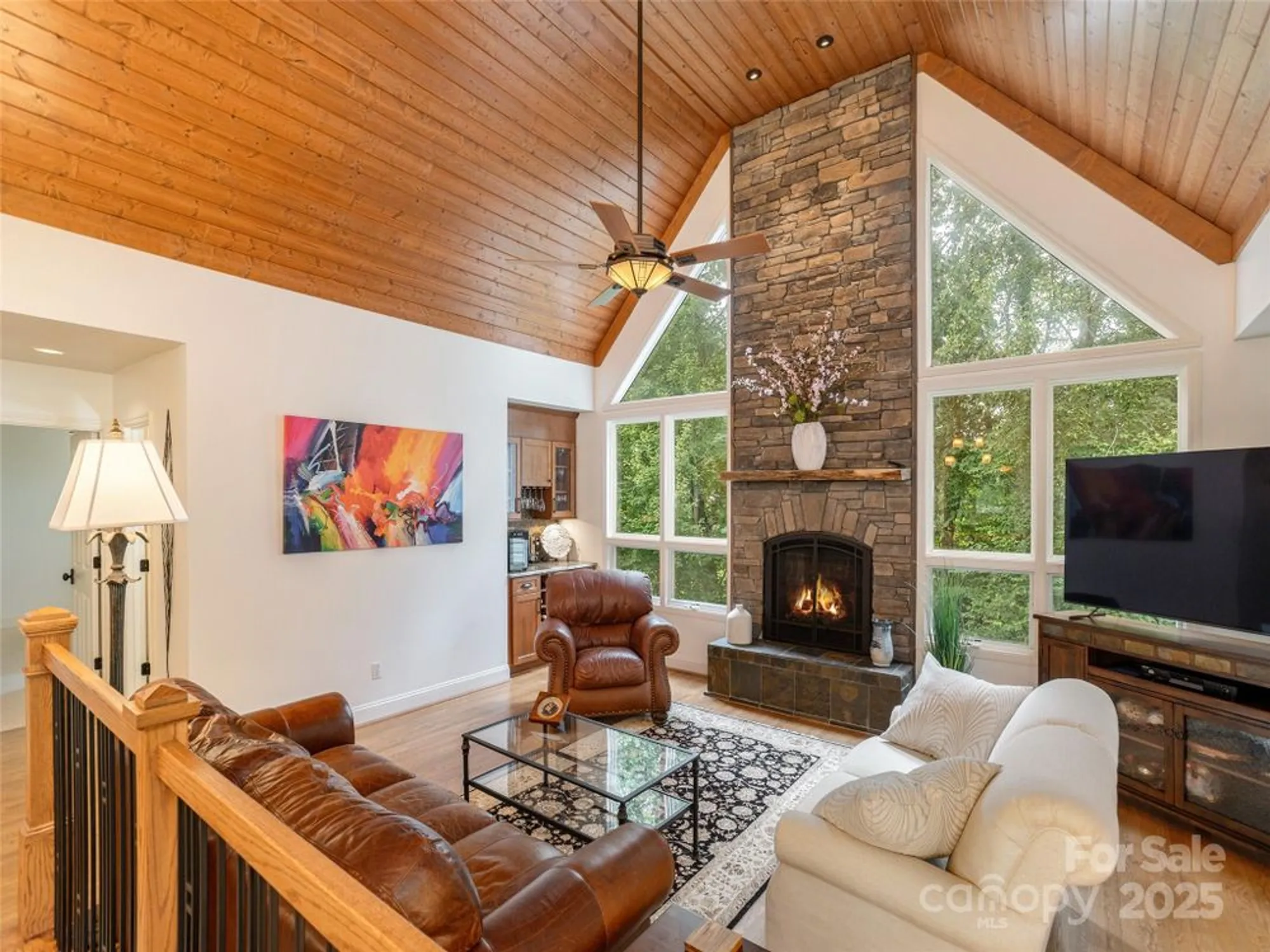 Property Slideshow image 10 of 48 | 210 black oak ln, Hendersonville, NC, 28791