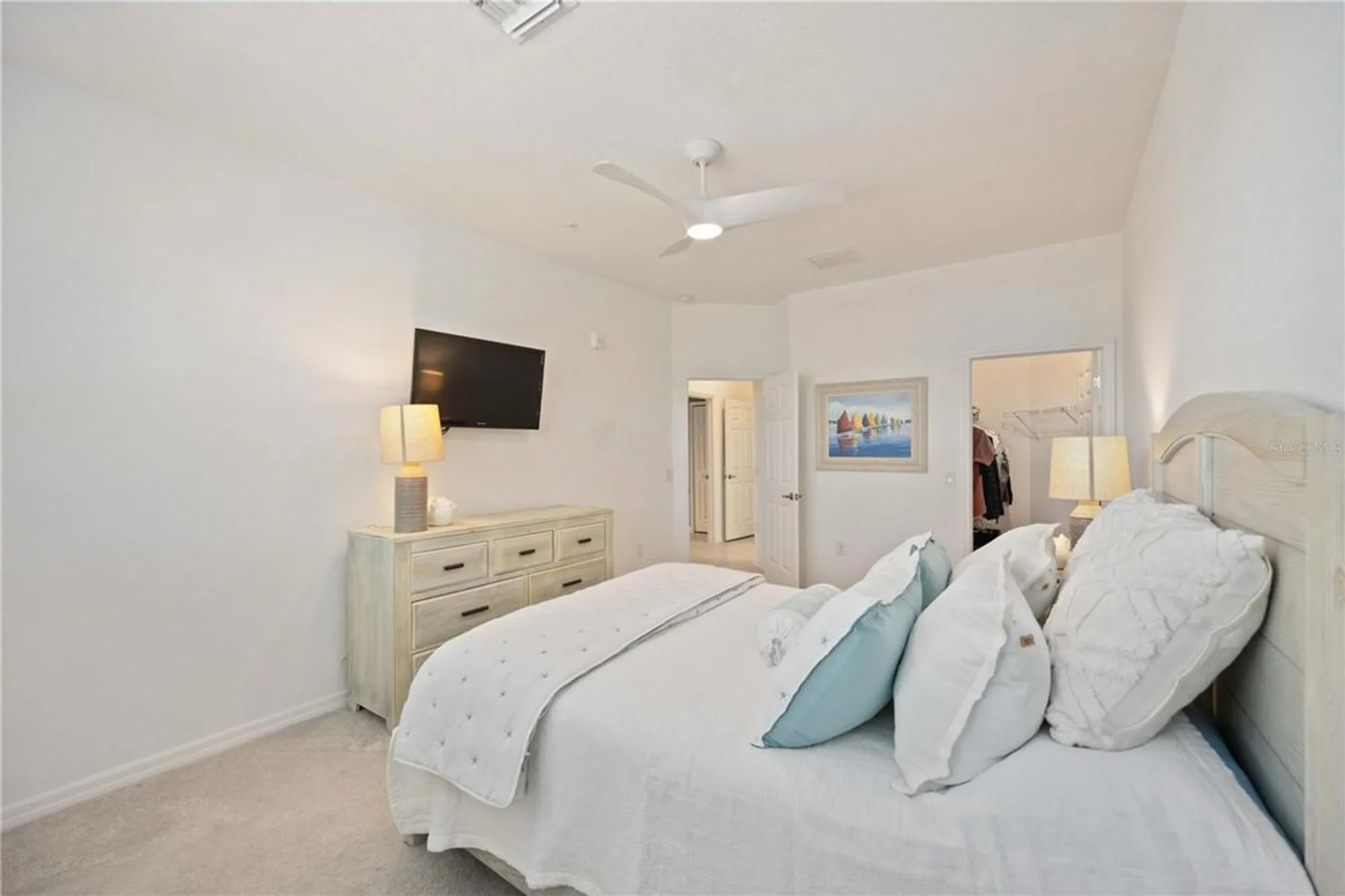 Property Slideshow image 18 of 92 | 10817 tarflower dr unit 201, Venice, FL, 34293