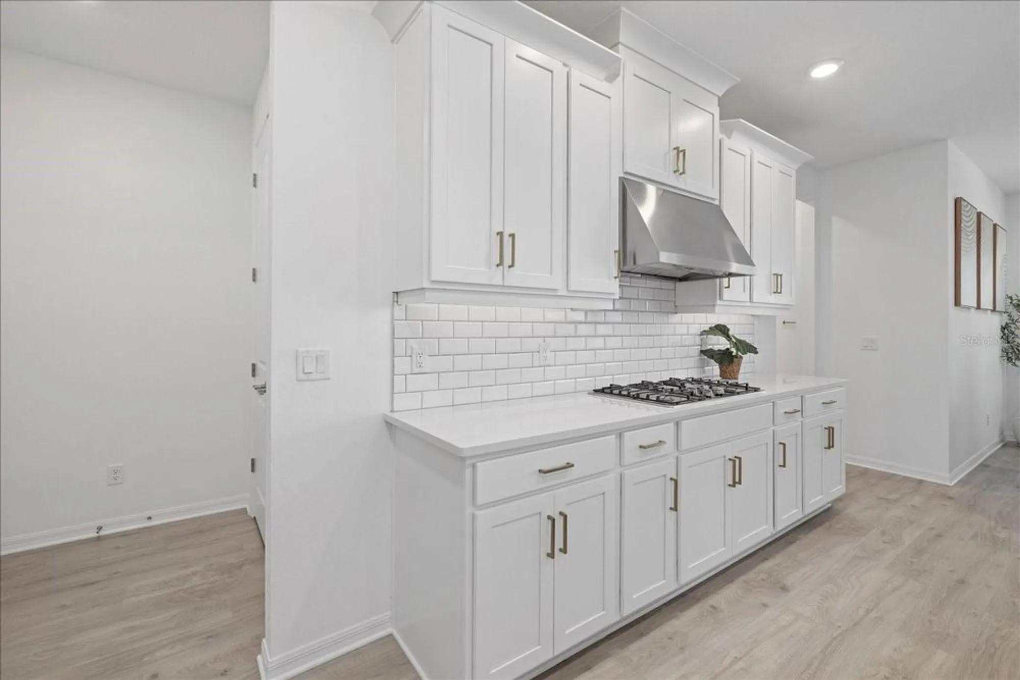 Property Slideshow image 11 of 52 | 4423 pond brook ct, Bradenton, FL, 34211