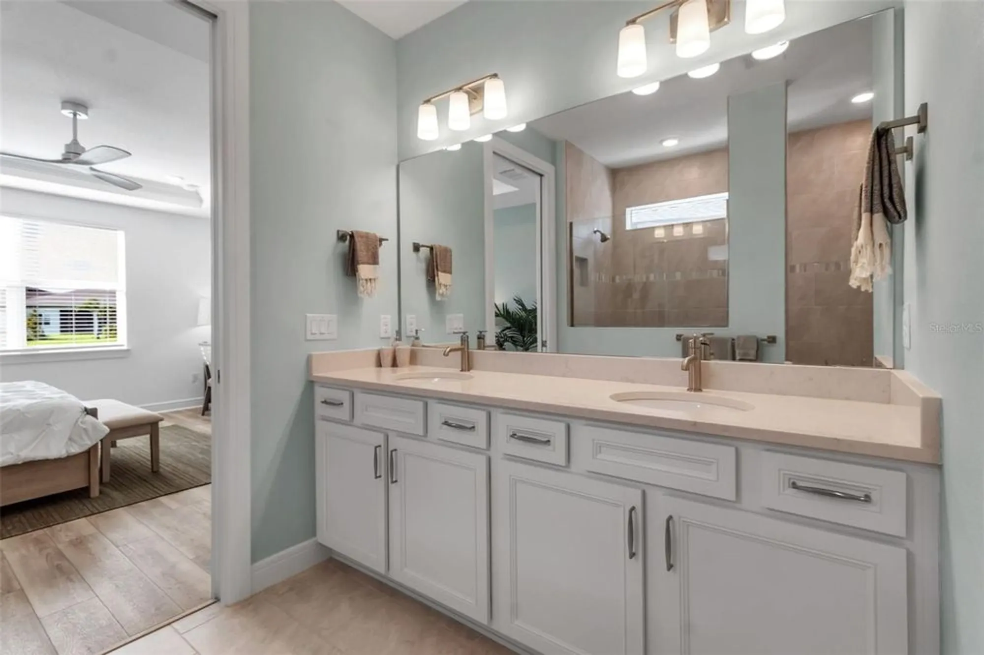 Property Slideshow image 38 of 79 | 10724 spring tide way, Parrish, FL, 34219