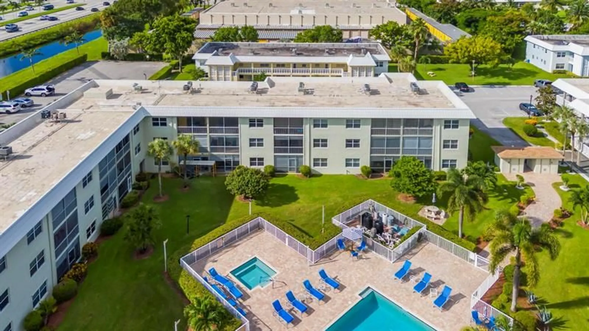 Property Slideshow image 20 of 27 | 9872 marina blvd apt 1417, Boca Raton, FL, 33428