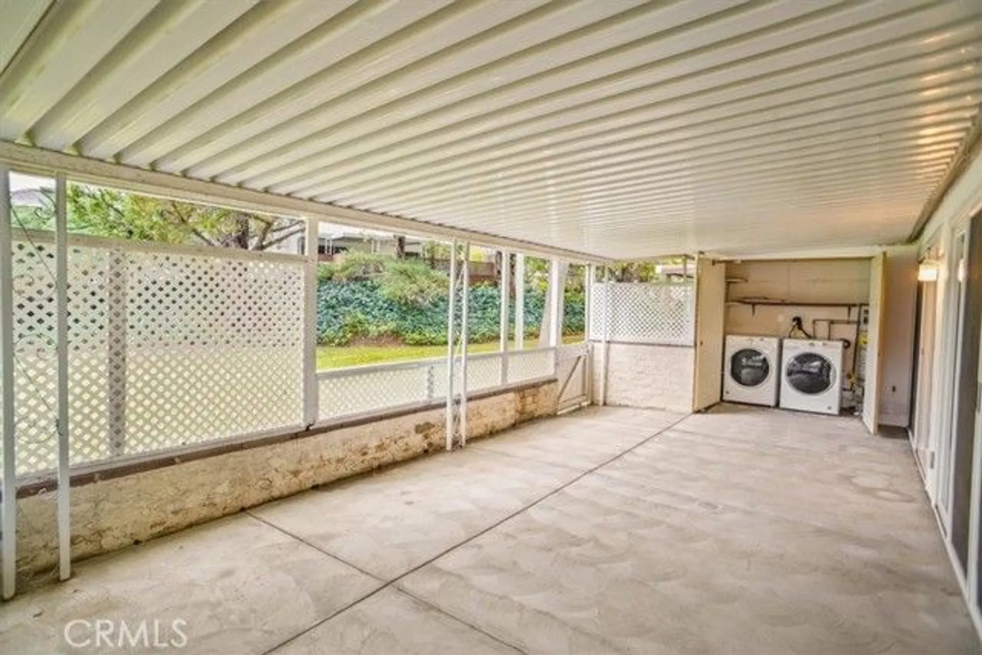 Property Slideshow image 15 of 33 | 26847 oak branch cir, Newhall, CA, 91321