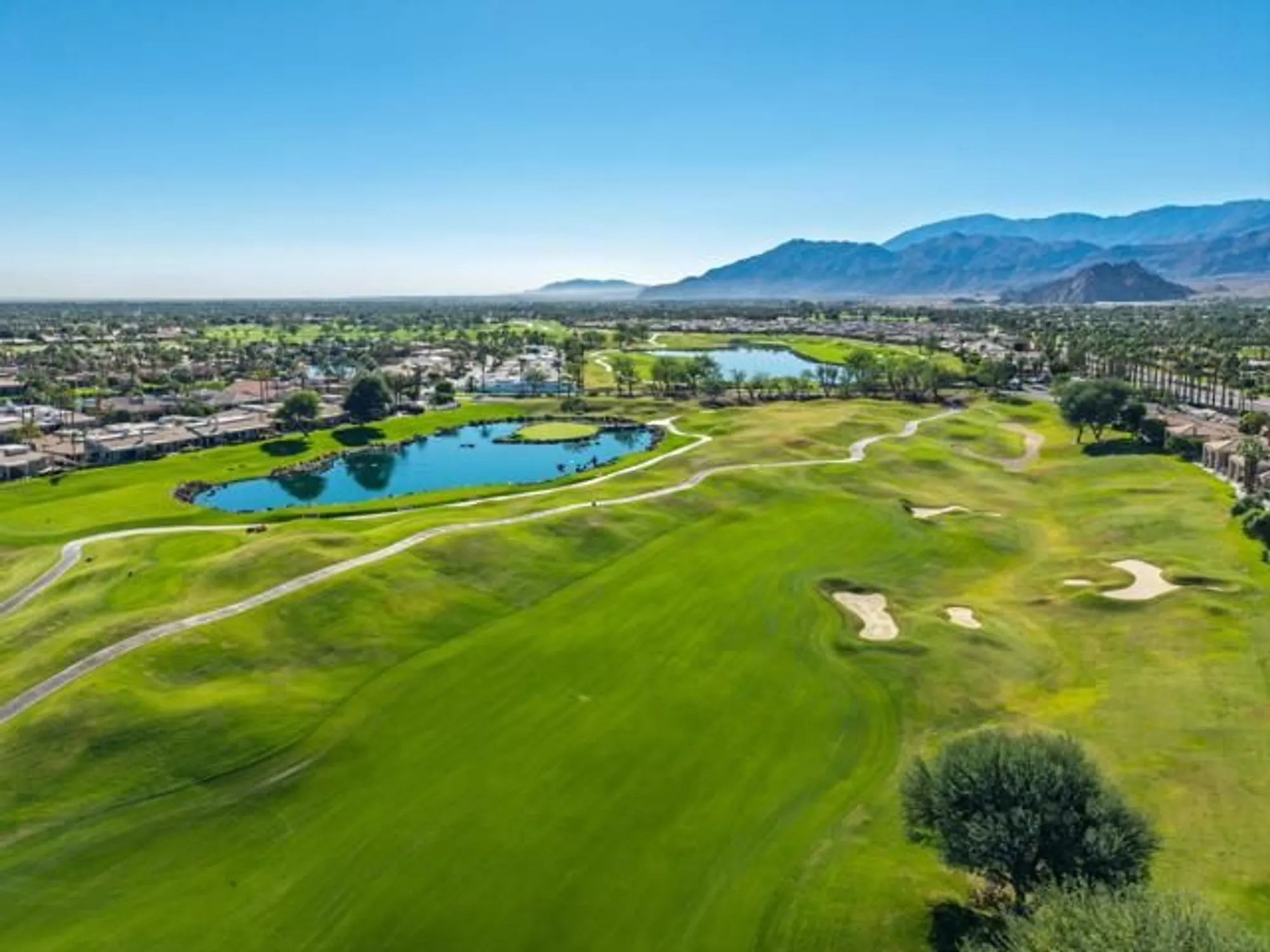 Property Slideshow image 24 of 35 | 54860 oak tree a32, La Quinta, CA, 92253