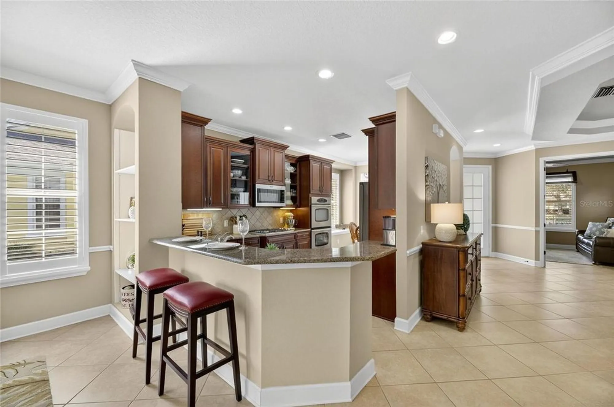 Property Slideshow image 33 of 85 | 5312 golden isles dr, Apollo Beach, FL, 33572