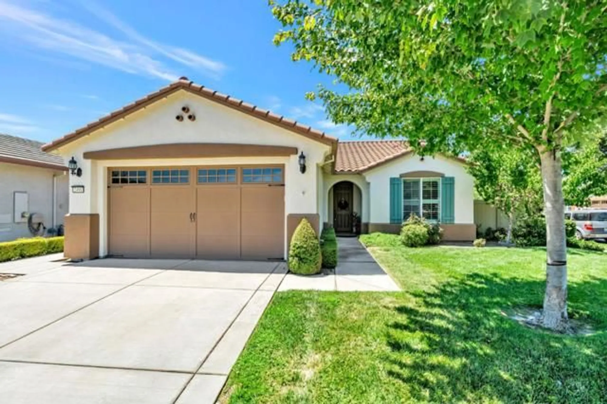 Property Slideshow image 1 of 27 | 2491 redbud way, Manteca, CA, 95336
