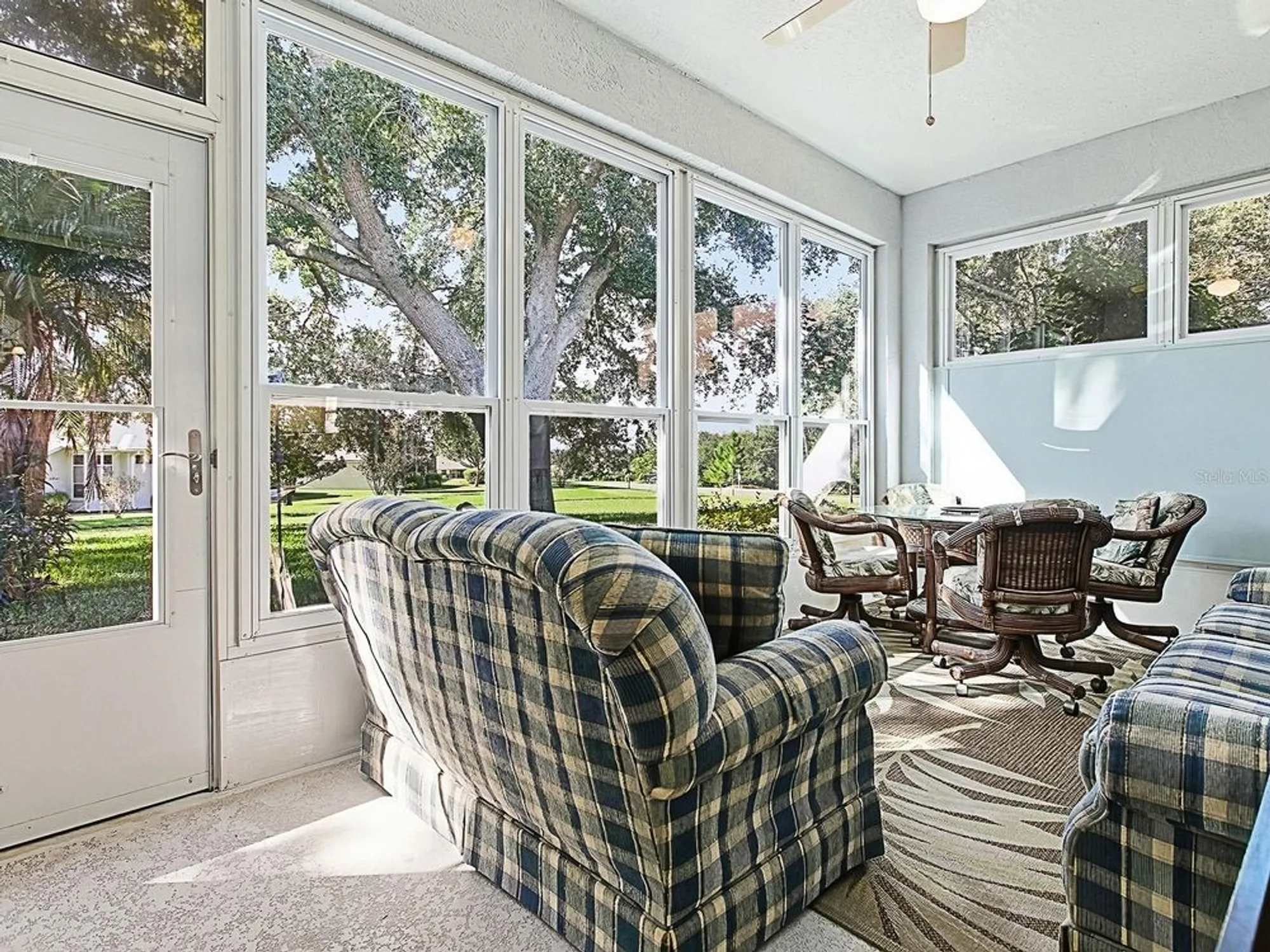 Property Slideshow image 32 of 41 | 3592 tropical seas loop, Tavares, FL, 32778