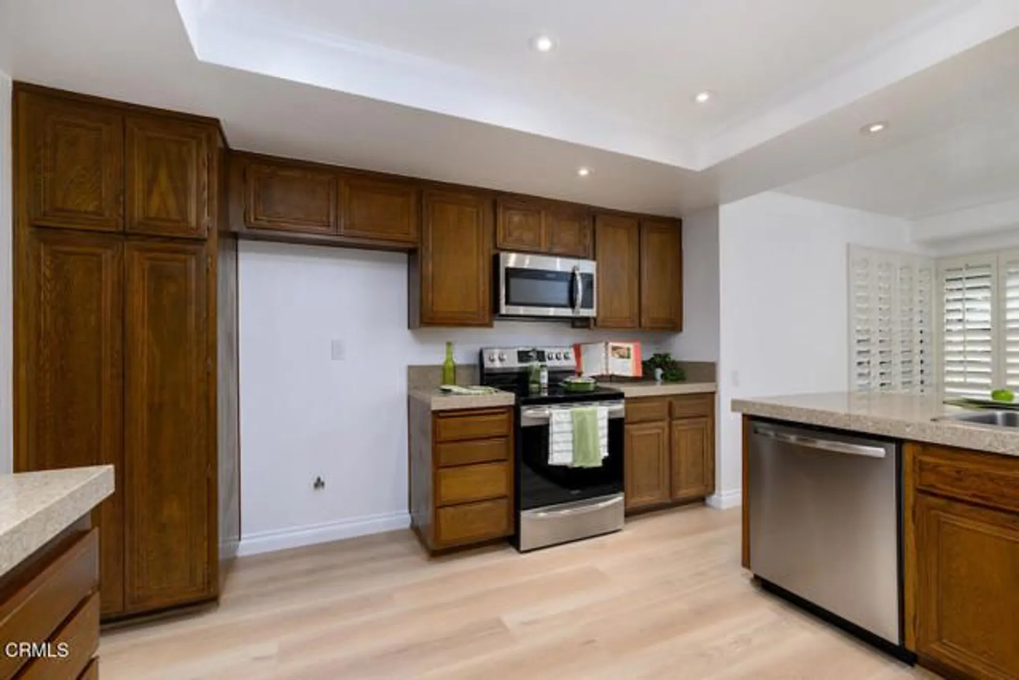 Property Slideshow image 22 of 40 | 42025 village 42, Camarillo, CA, 93012