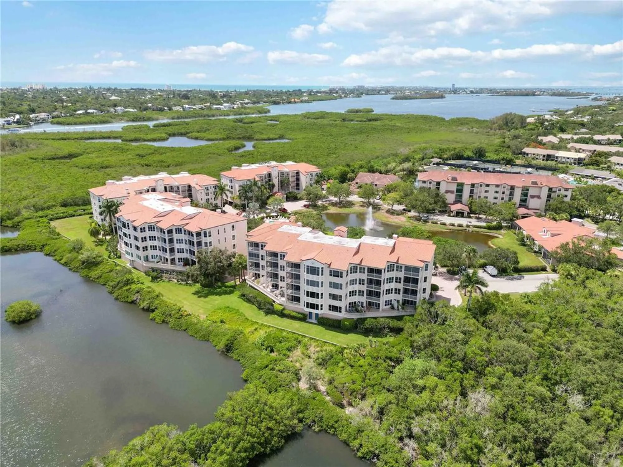 Property Slideshow image 1 of 41 | 5450 eagles point cir 405, Sarasota, FL, 34231