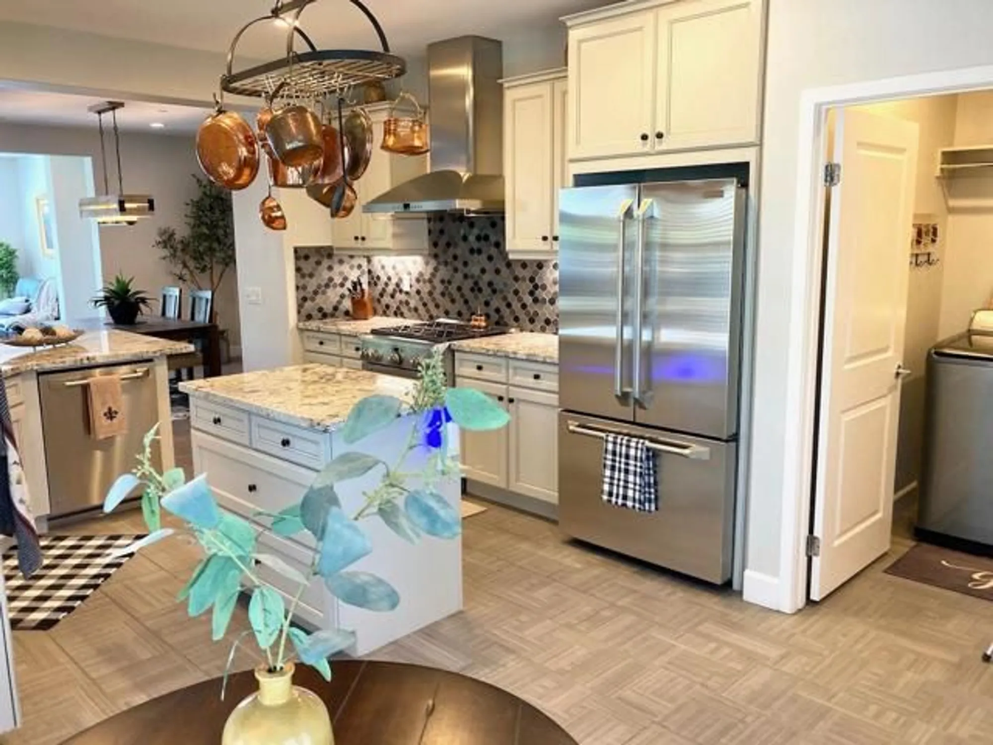 Property Slideshow image 21 of 41 | 51334 longmeadow st, Indio, CA, 92201