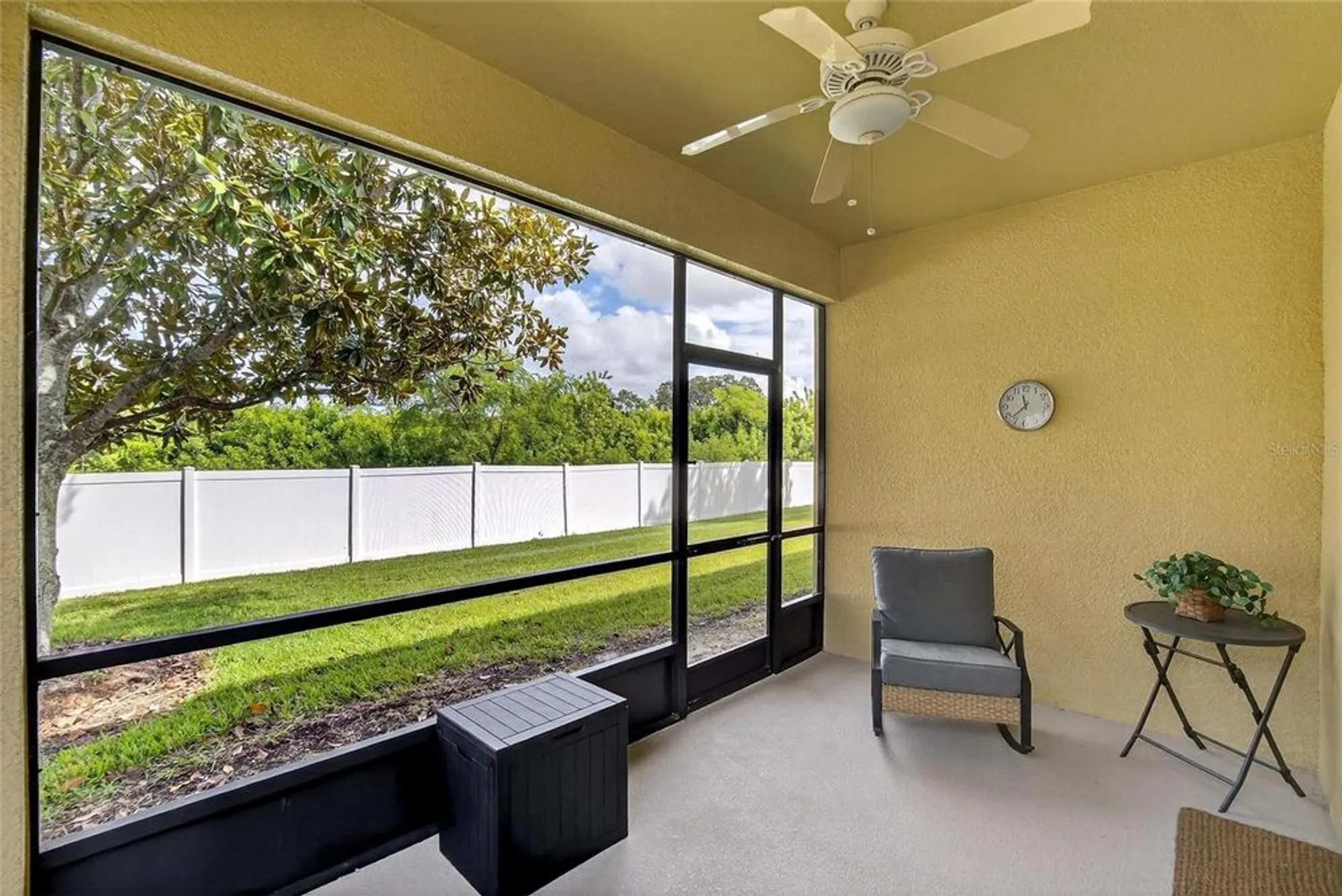 Property Slideshow image 52 of 58 | 307 bluewater falls ct, Apollo Beach, FL, 33572