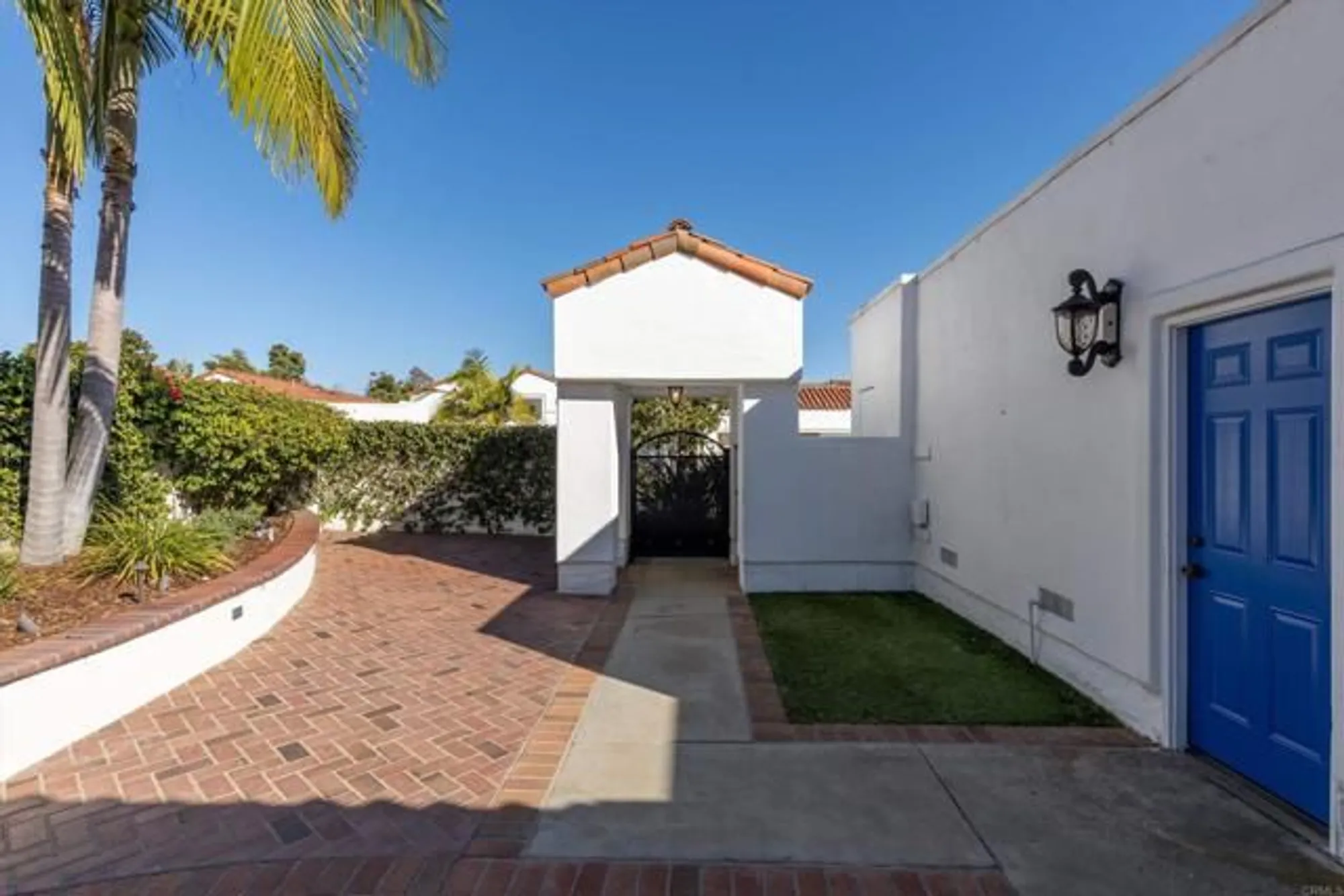 Property Slideshow image 28 of 37 | 4815 galicia way, Oceanside, CA, 92056