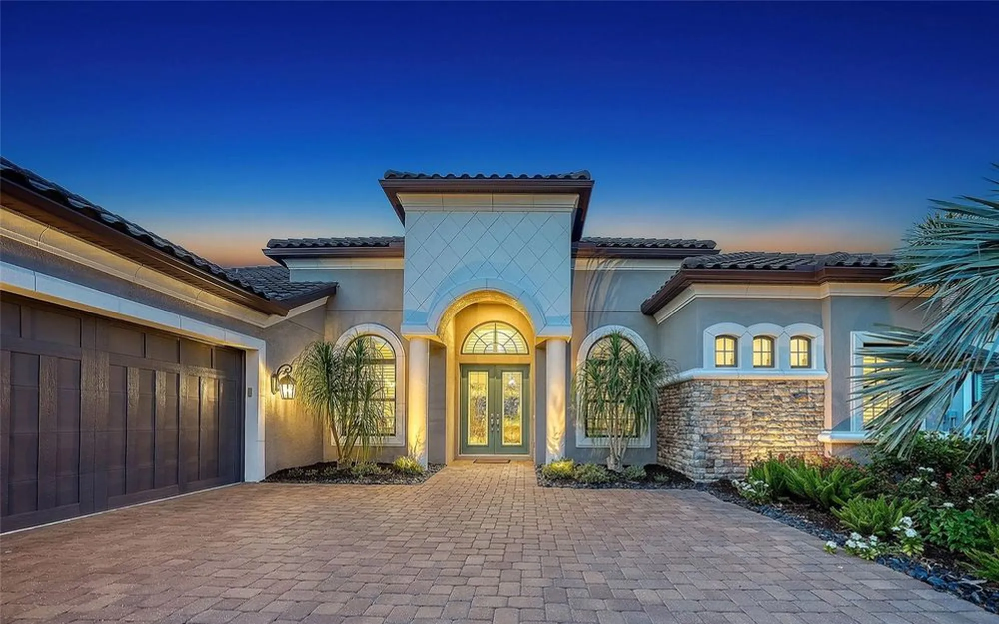 Property Slideshow image 3 of 70 | 4809 benito ct, Bradenton, FL, 34211