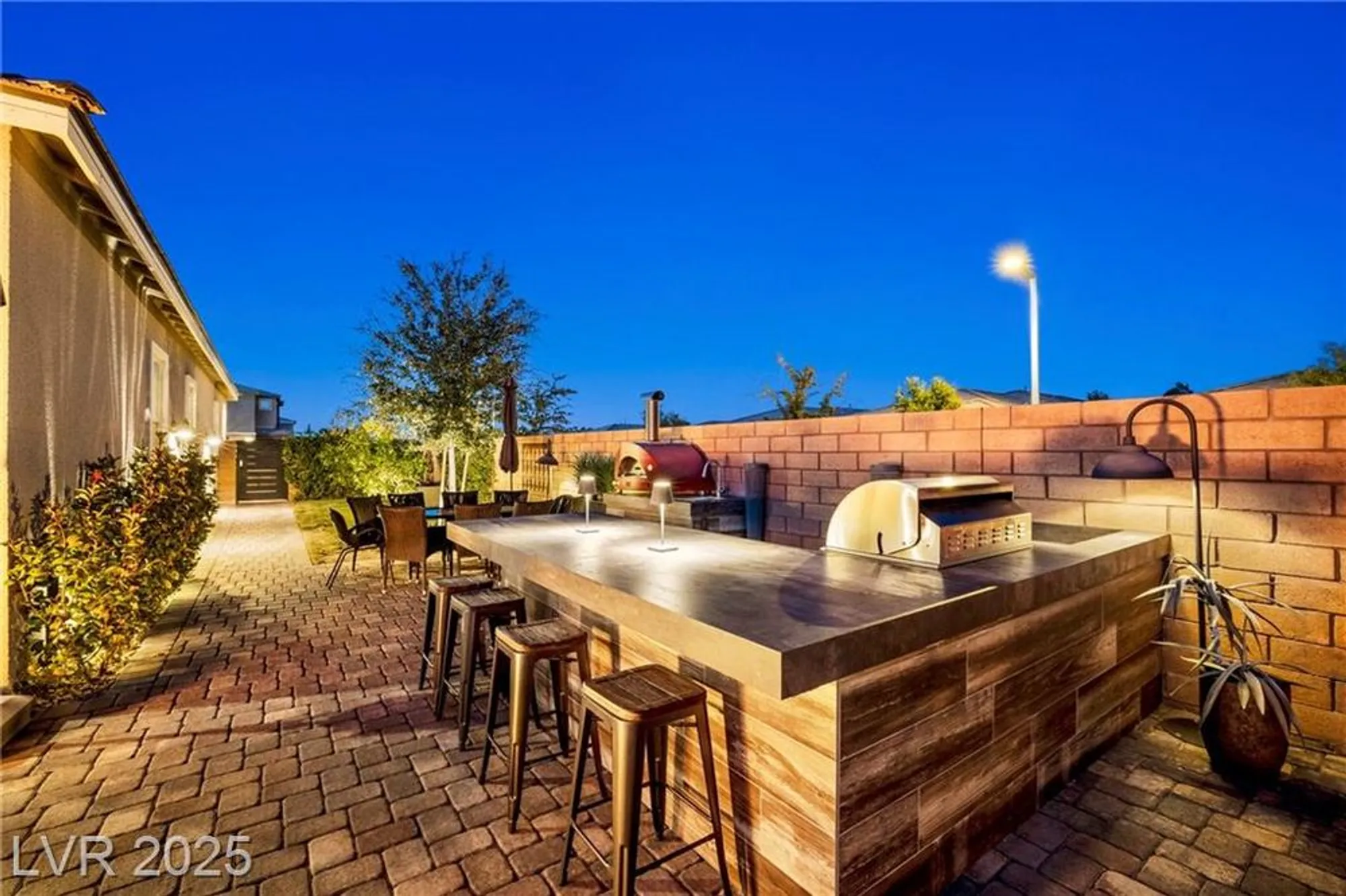 Property Slideshow image 26 of 45 | 10631 silver pond ave, Las Vegas, NV, 89135