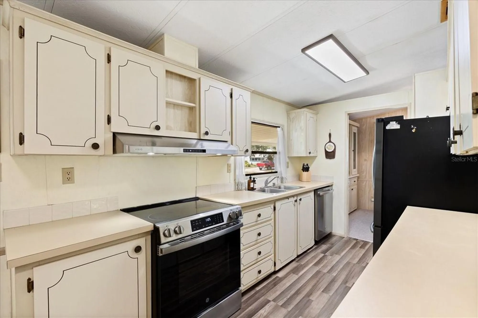 Property Slideshow image 4 of 30 | 104 winterberry ave, Wildwood, FL, 34785