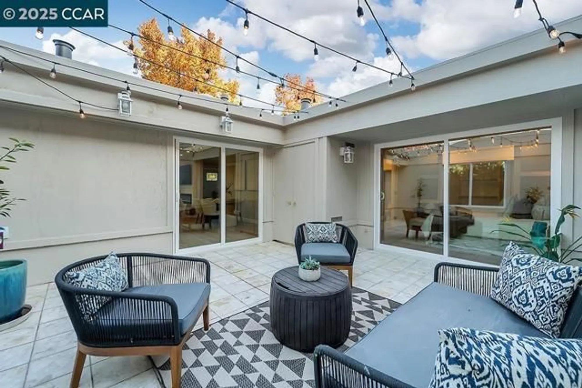 Property Slideshow image 20 of 25 | 1180 running springs rd 4, Walnut Creek, CA, 94595