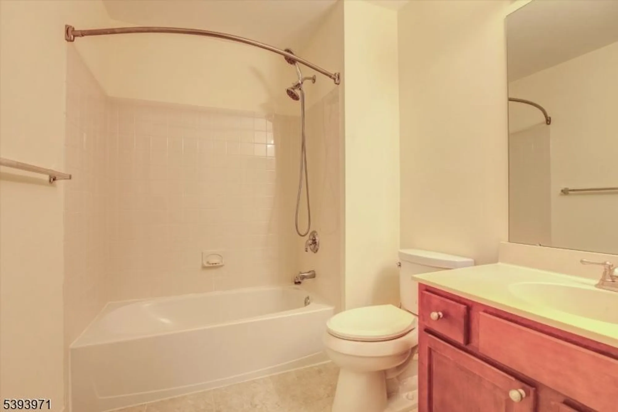 Property Slideshow image 19 of 29 | 13 fernwood ct, Whitehouse Station, NJ, 08889