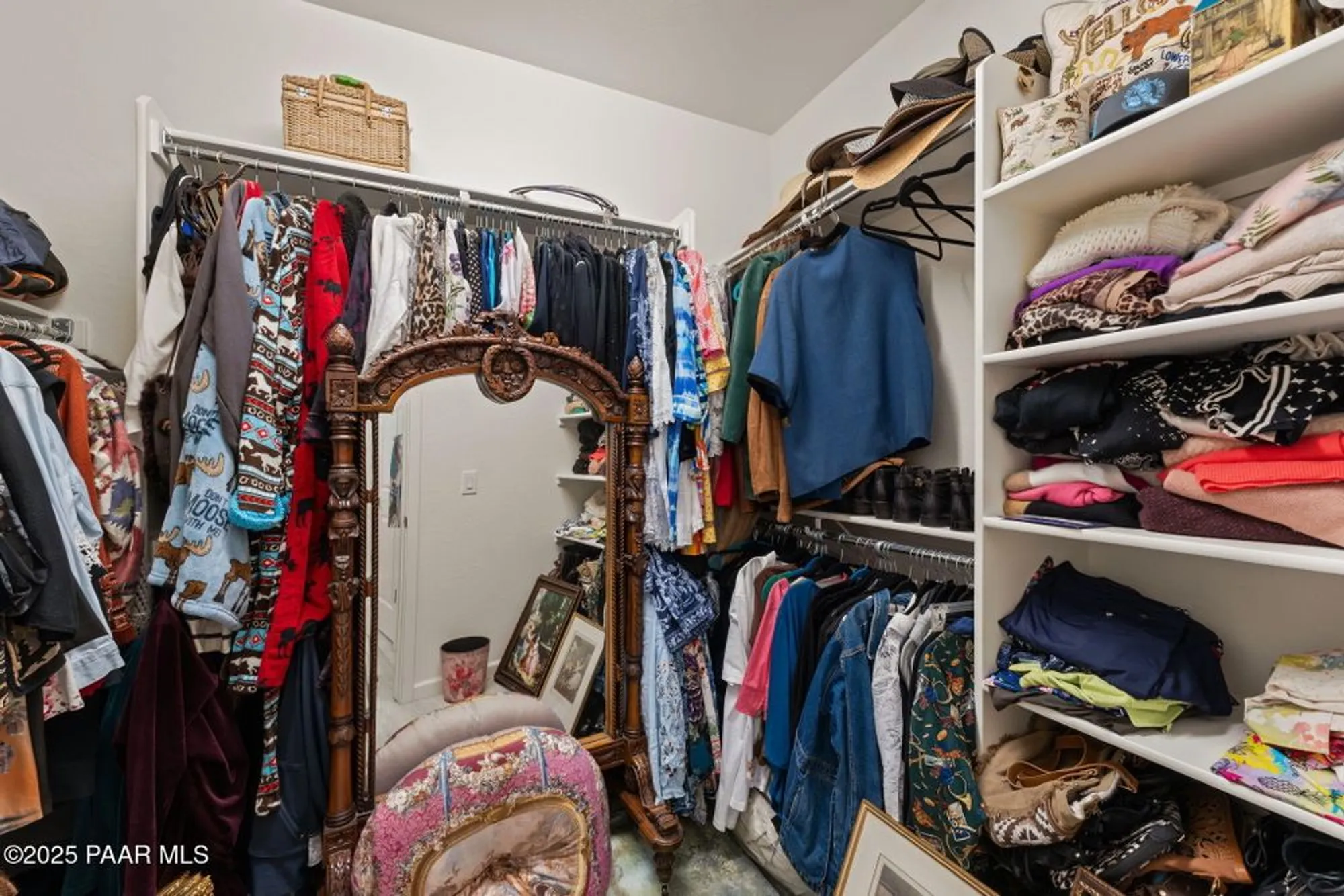 Property Slideshow image 24 of 49 | 4098 prairie schooner rd, Wickenburg, AZ, 85390