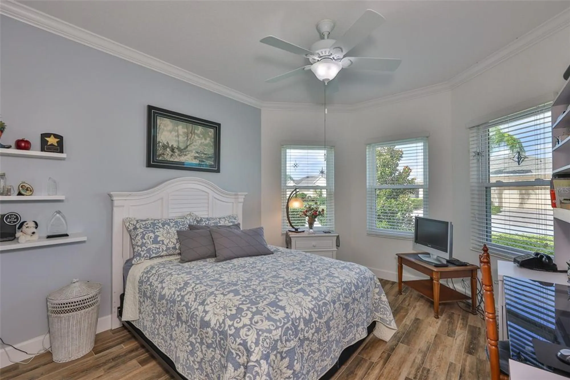 Property Slideshow image 26 of 45 | 658 chipper dr, Sun City Center, FL, 33573