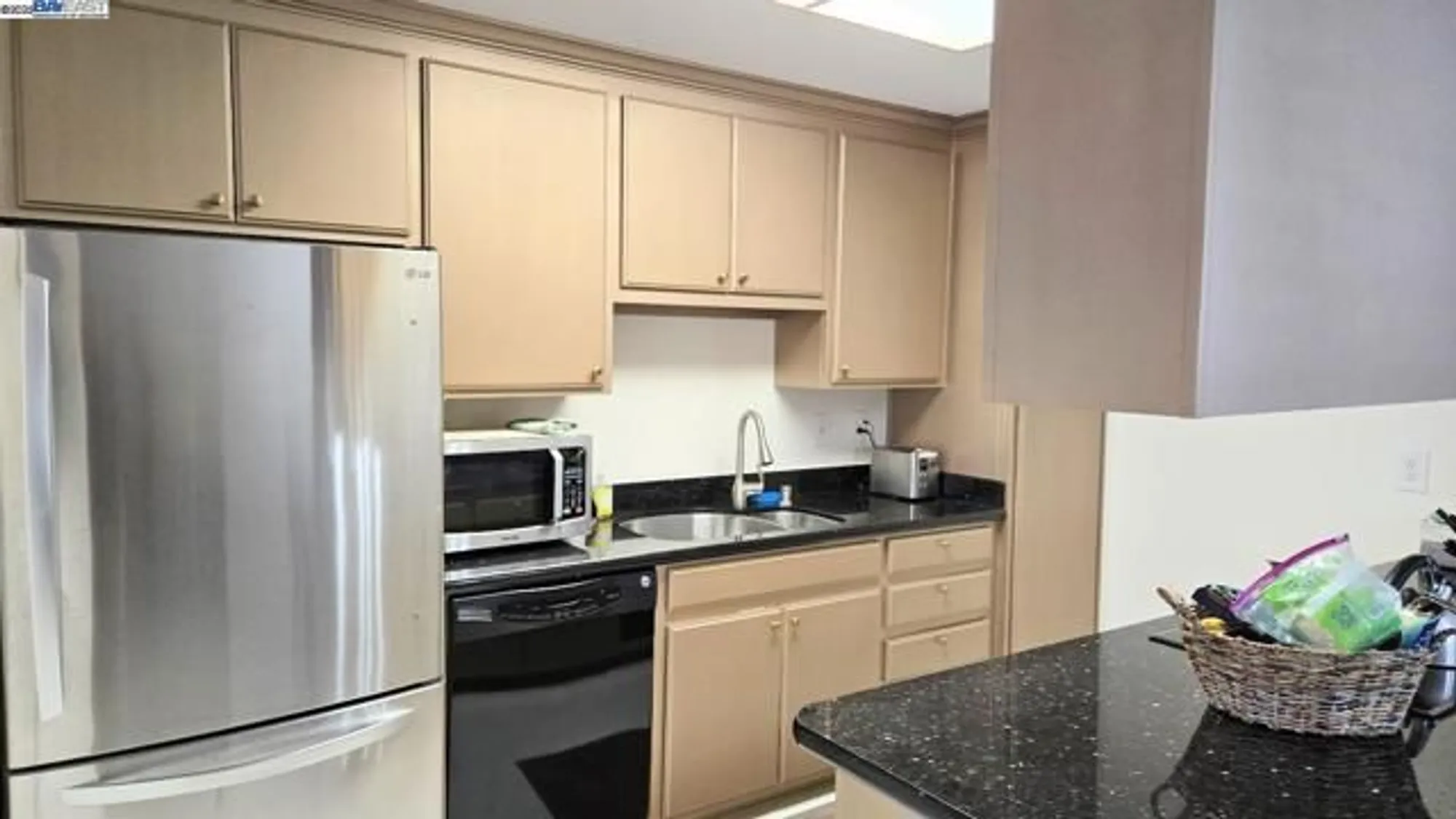 Property Slideshow image 12 of 18 | 1932 ptarmigan dr apt 1, Walnut Creek, CA, 94595