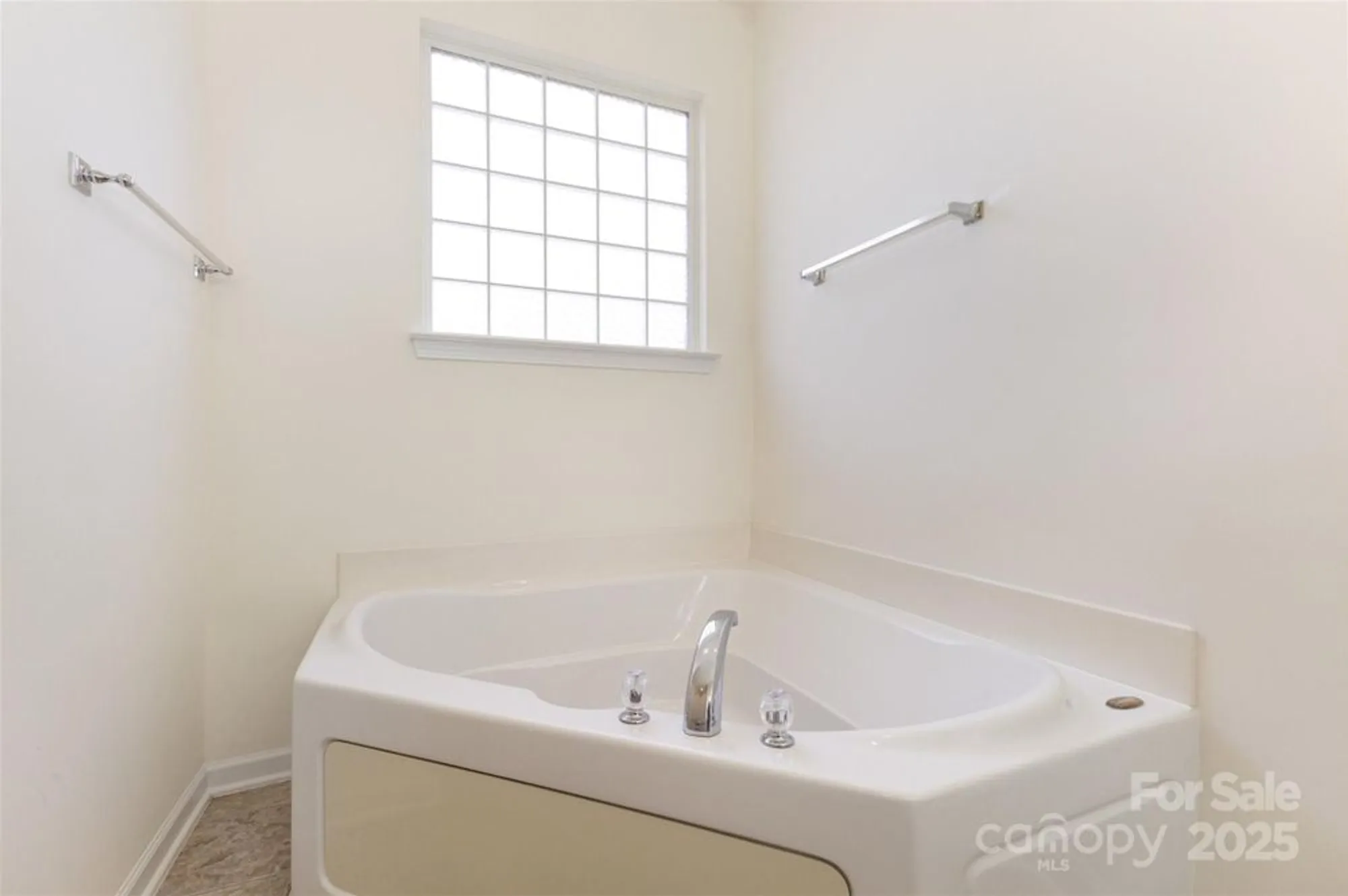 Property Slideshow image 28 of 48 | 977 platinum dr, Fort Mill, SC, 29708