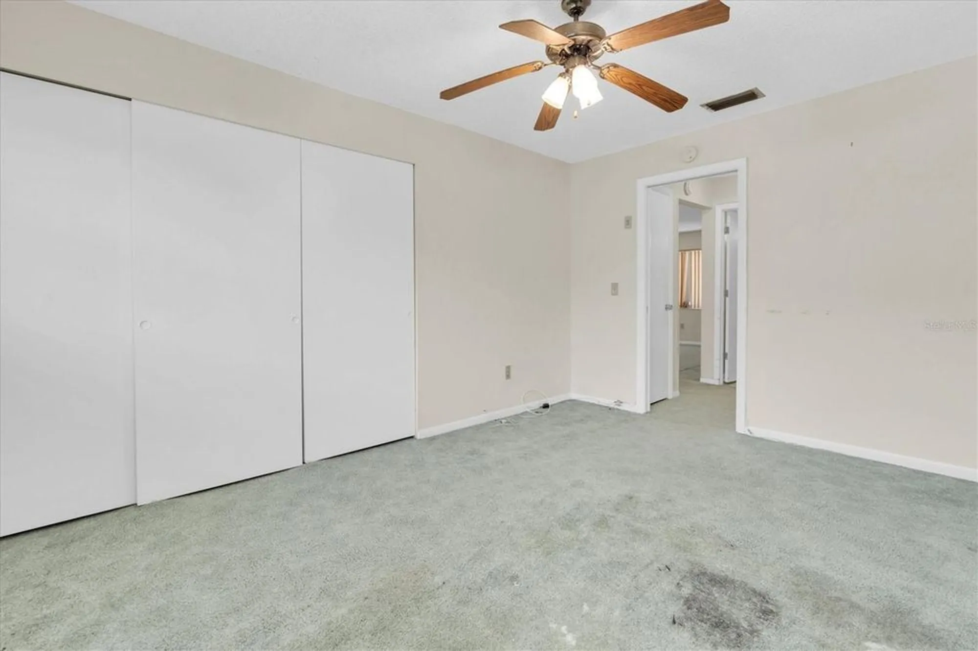 Property Slideshow image 16 of 27 | 7000 lafayette, Pinellas Park, FL, 33781