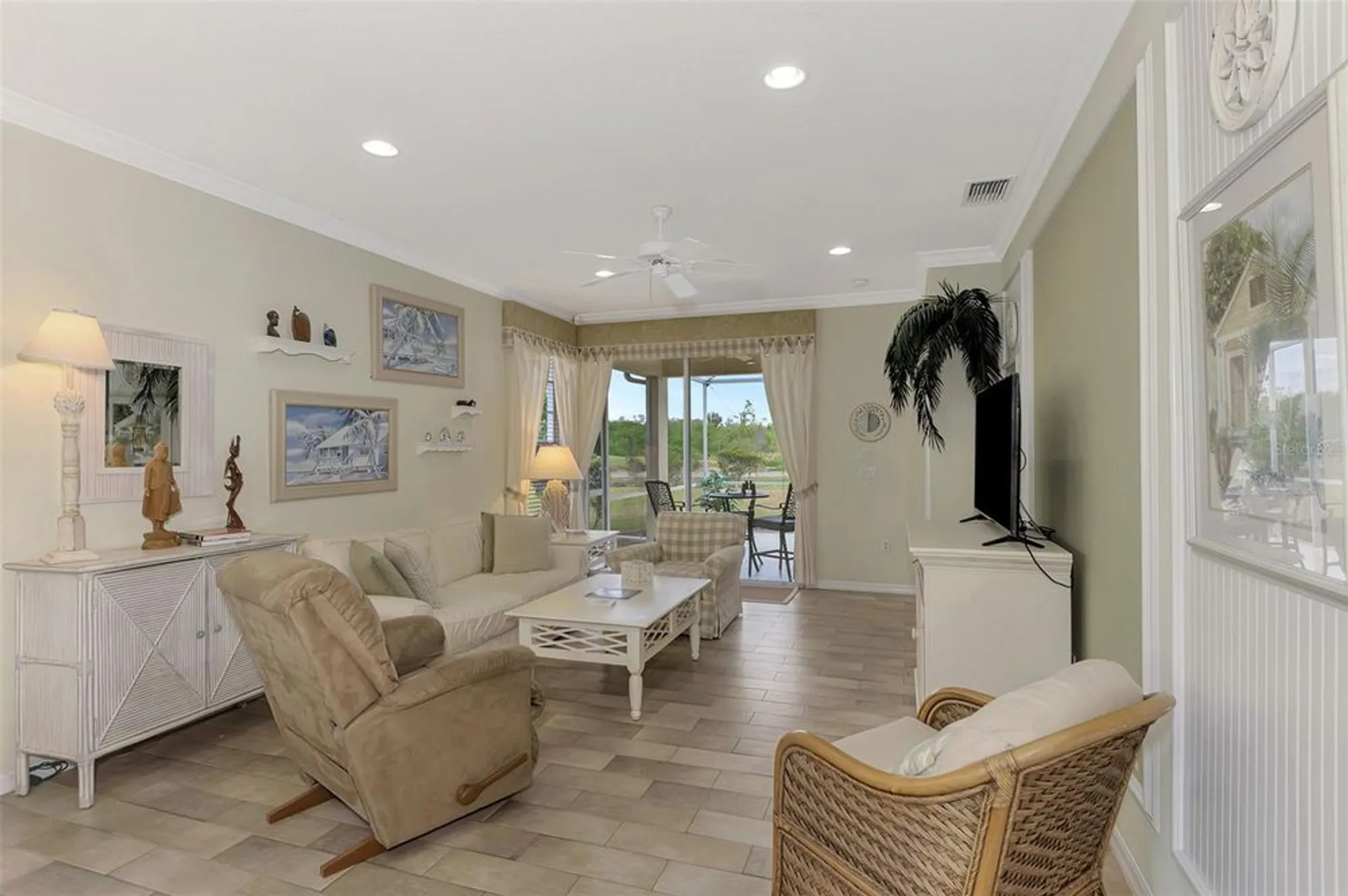 Property Slideshow image 12 of 51 | 4259 whispering oaks dr, North Port, FL, 34287
