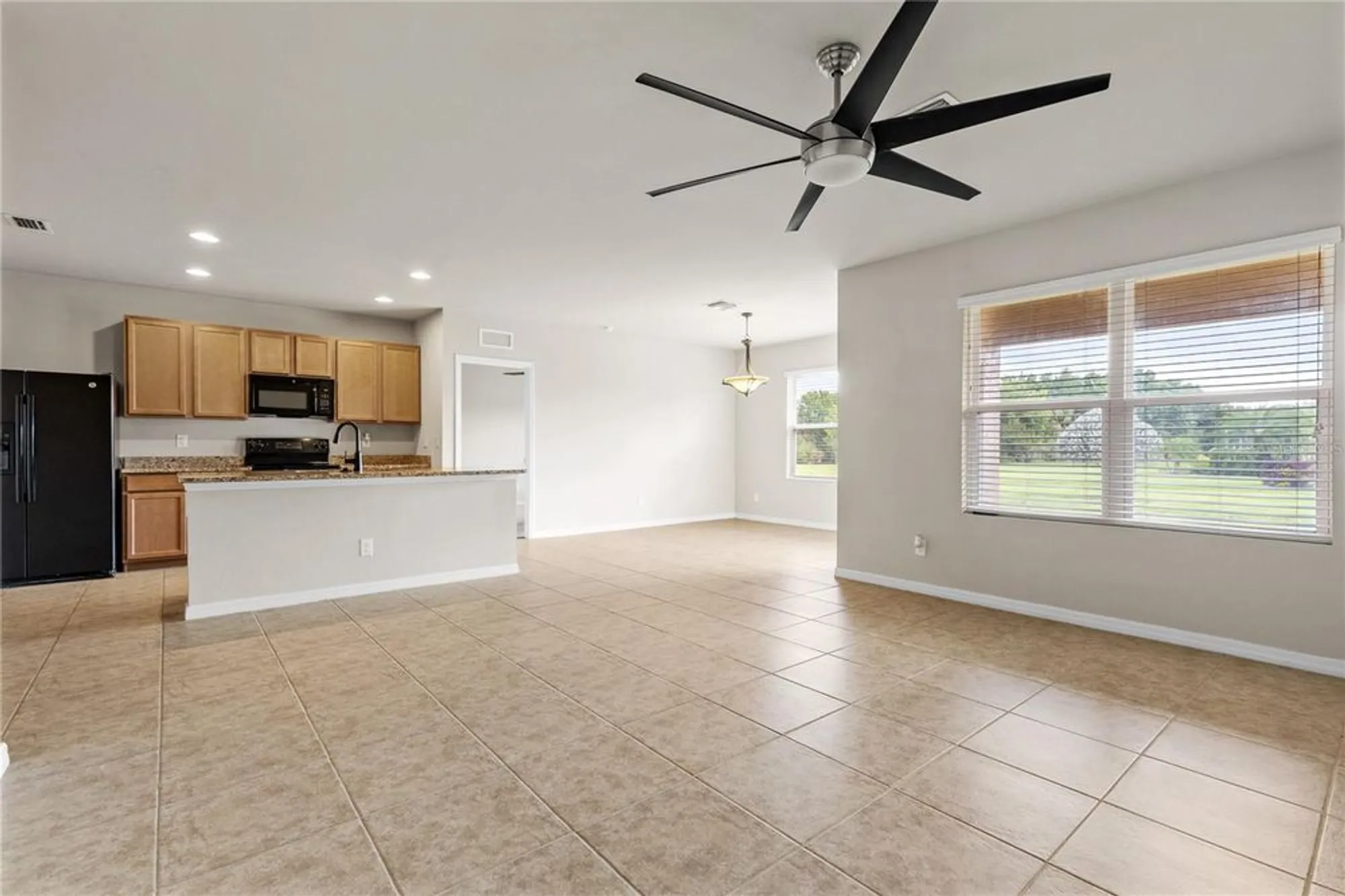 Property Slideshow image 34 of 48 | 15268 yellow wood dr, Alva, FL, 33920