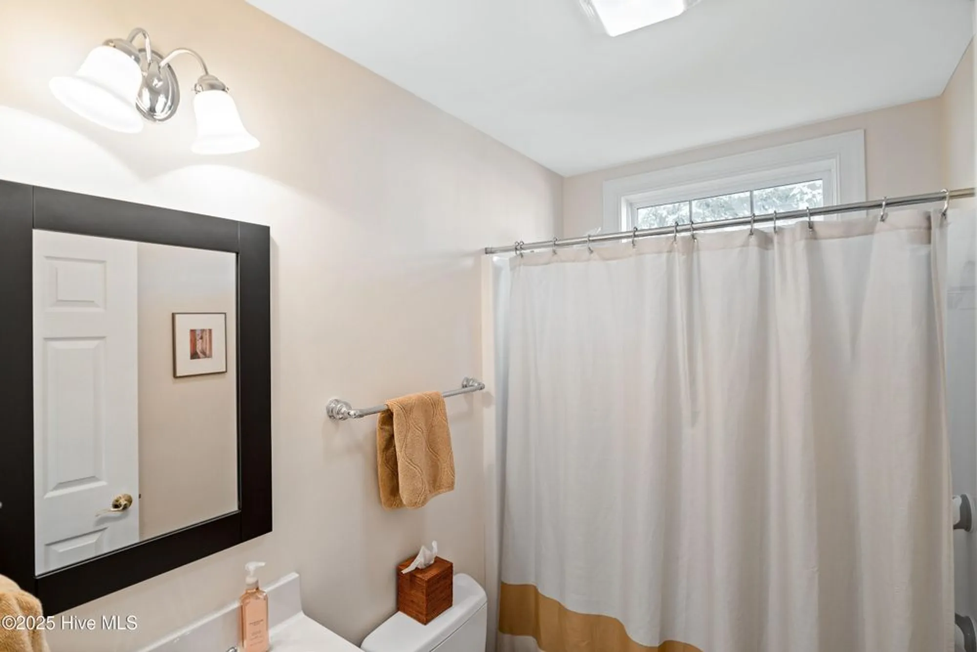 Property Slideshow image 24 of 47 | 3620 w medinah ave, Southport, NC, 28461