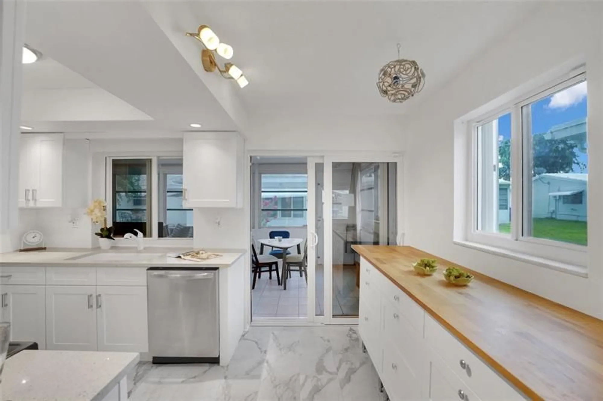 Property Slideshow image 29 of 58 | 260 s golf blvd, Pompano Beach, FL, 33064