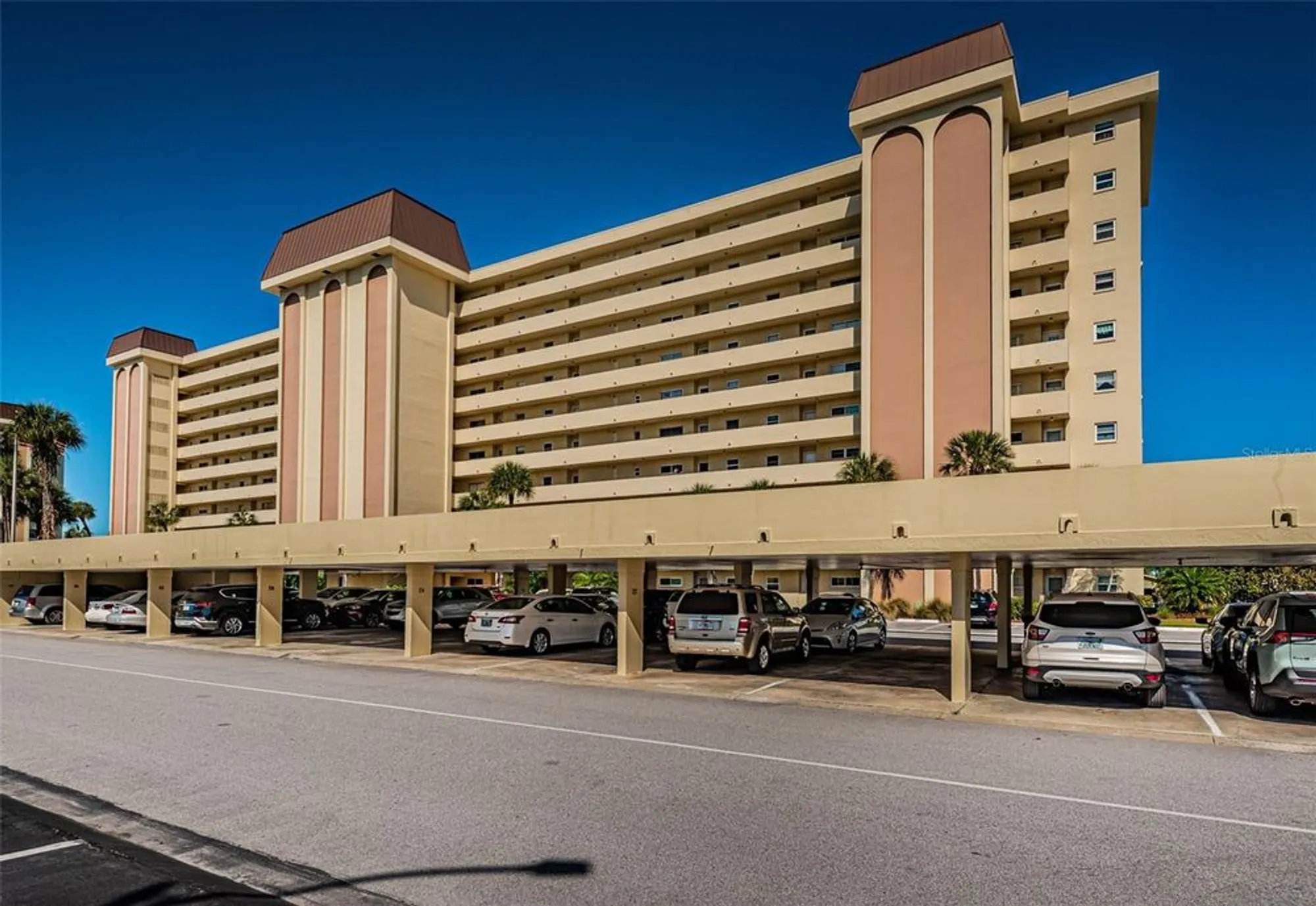 Property Slideshow image 35 of 54 | 4725 cove cir apt 604, Saint Petersburg, FL, 33708