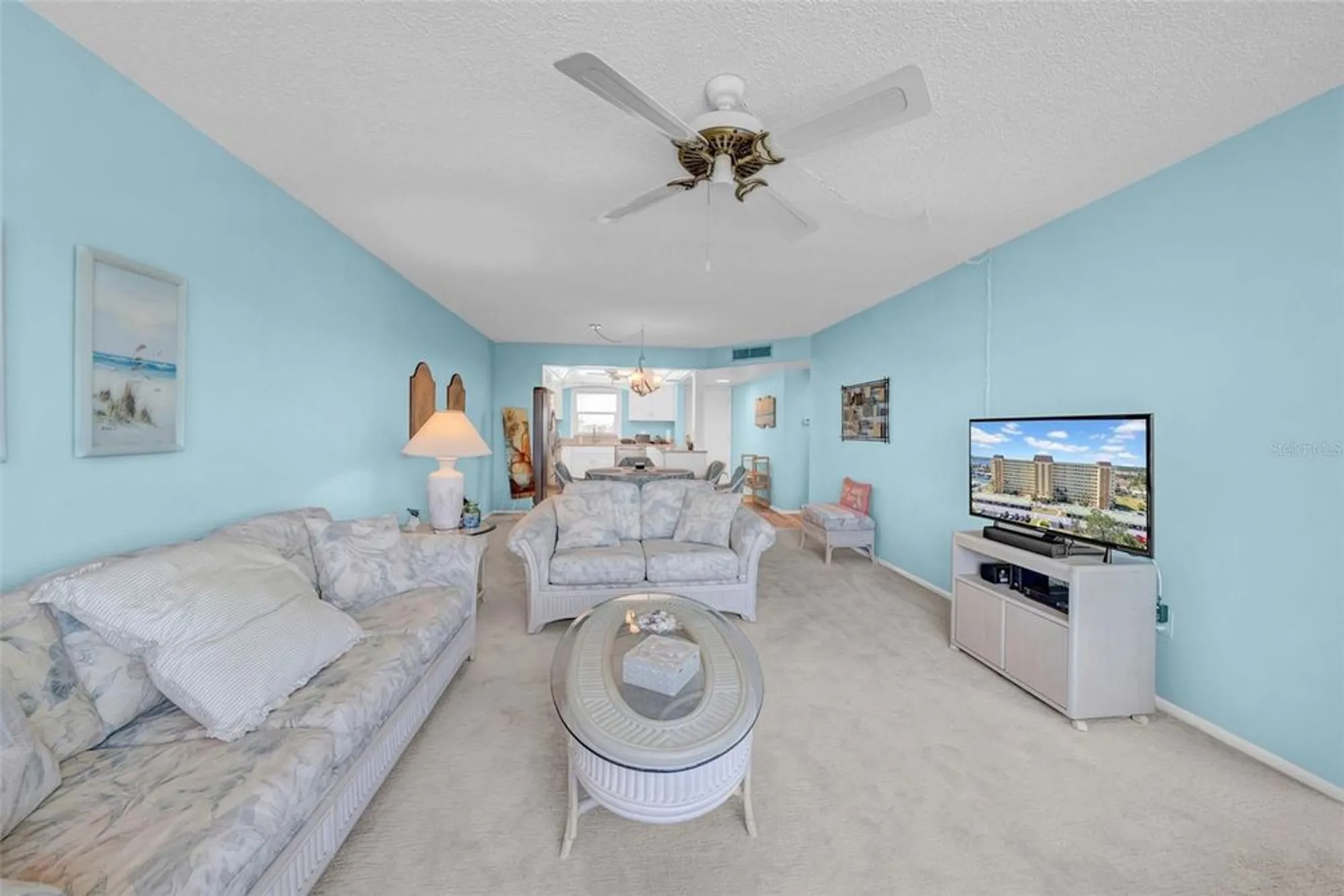Property Slideshow image 12 of 49 | 4725 cove cir apt 302, St Petersburg, FL, 33708