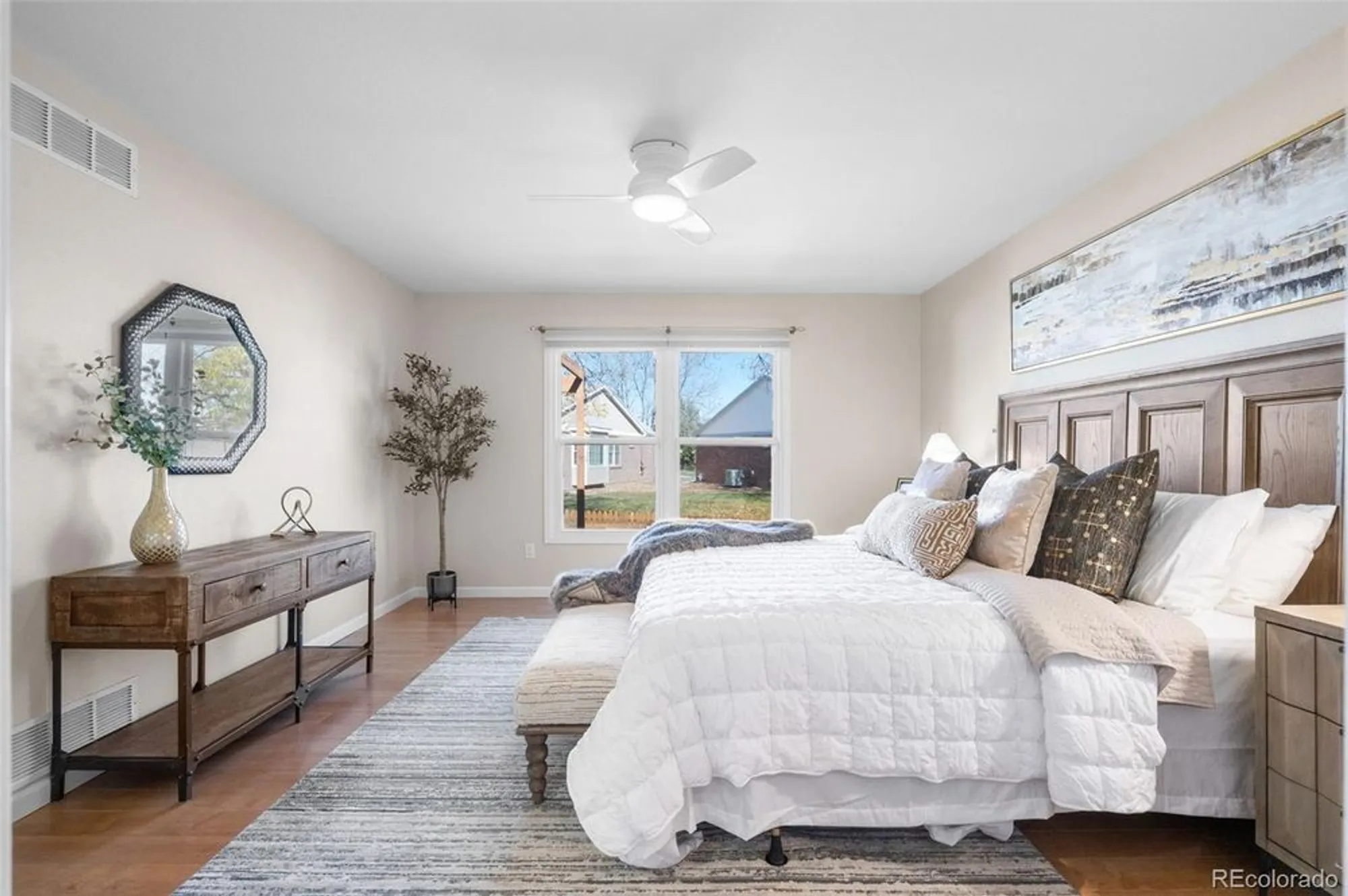 Property Slideshow image 22 of 47 | 4871 greenwich dr, Highlands Ranch, CO, 80130