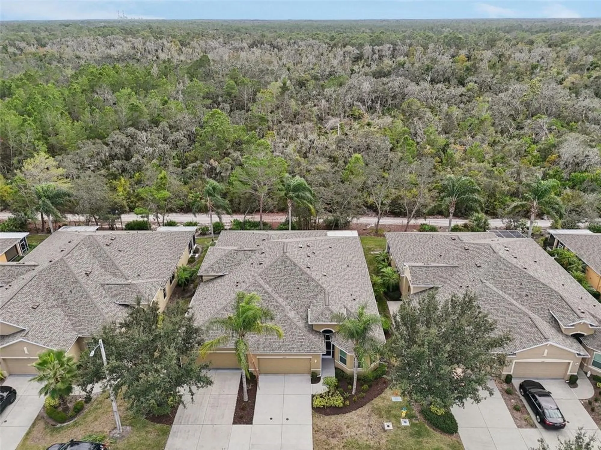 Property Slideshow image 56 of 75 | 2336 oakley green dr, Sun City Center, FL, 33573