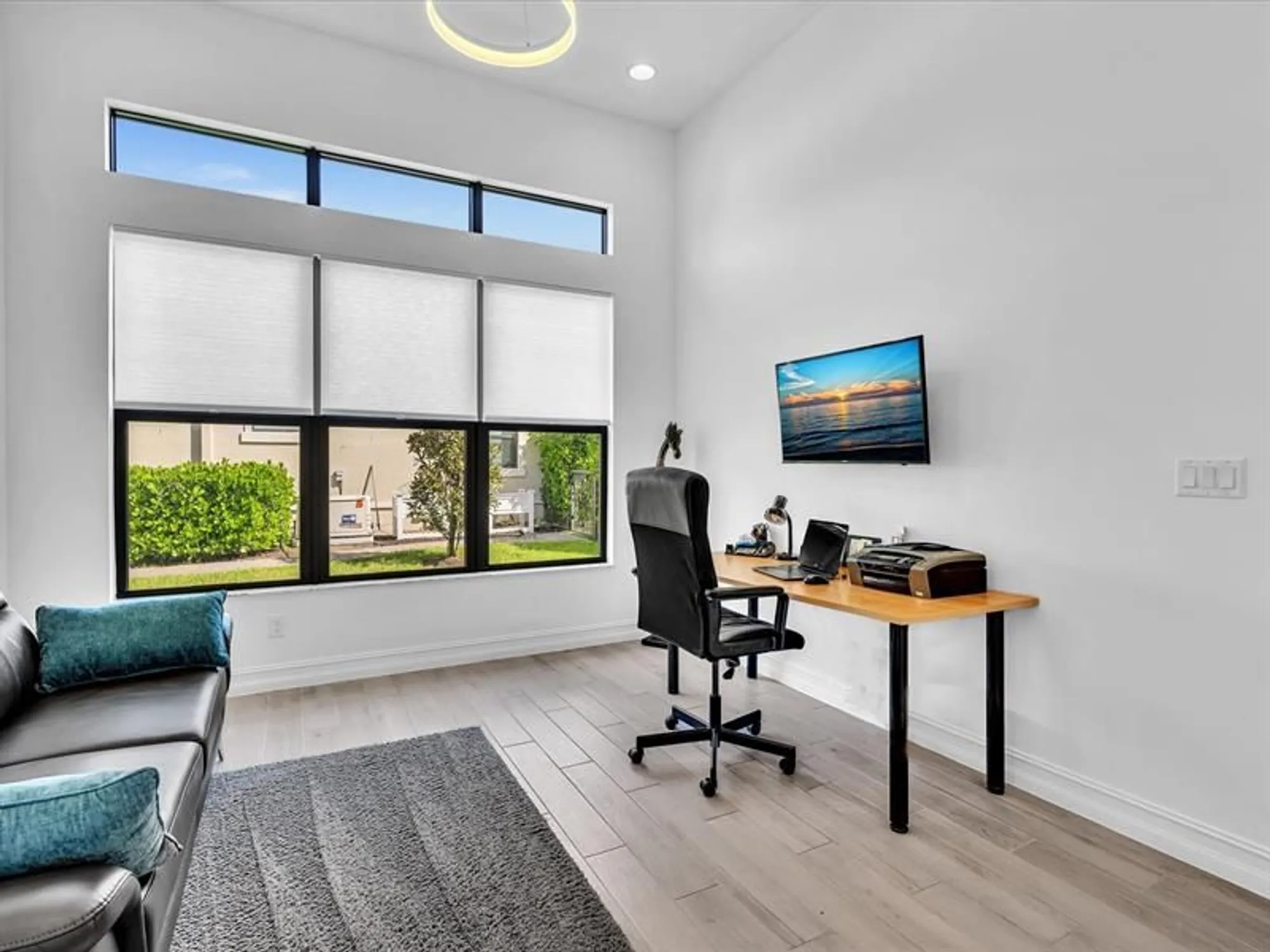 Property Slideshow image 42 of 98 | 8928 bastille cir e, Parkland, FL, 33076